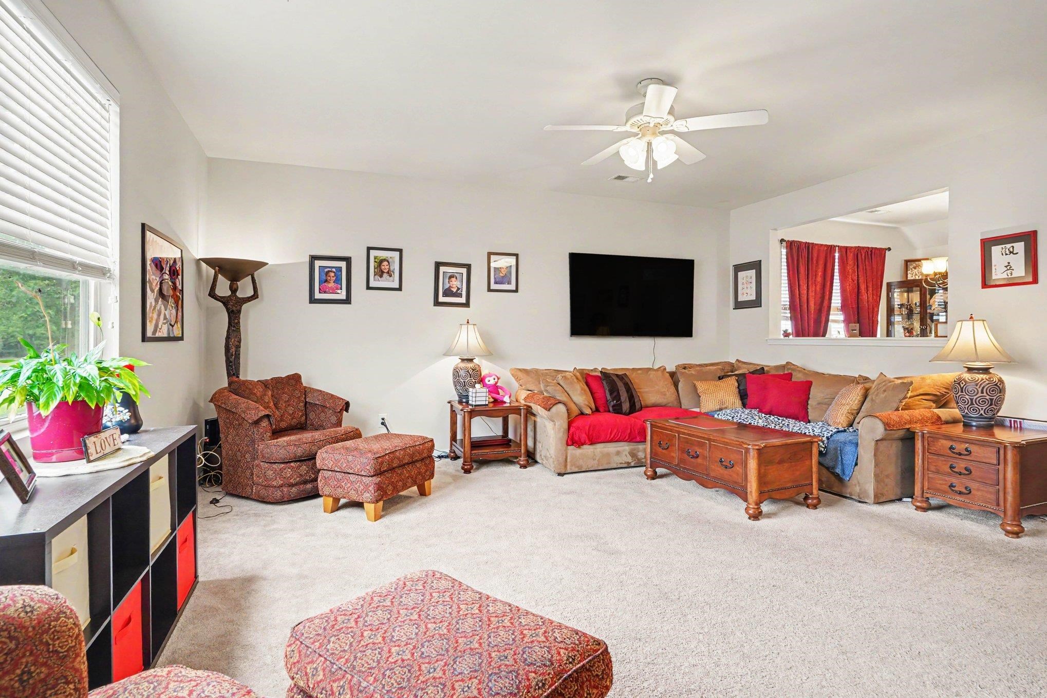 1041 Balmore Dr. Property Photo 10
