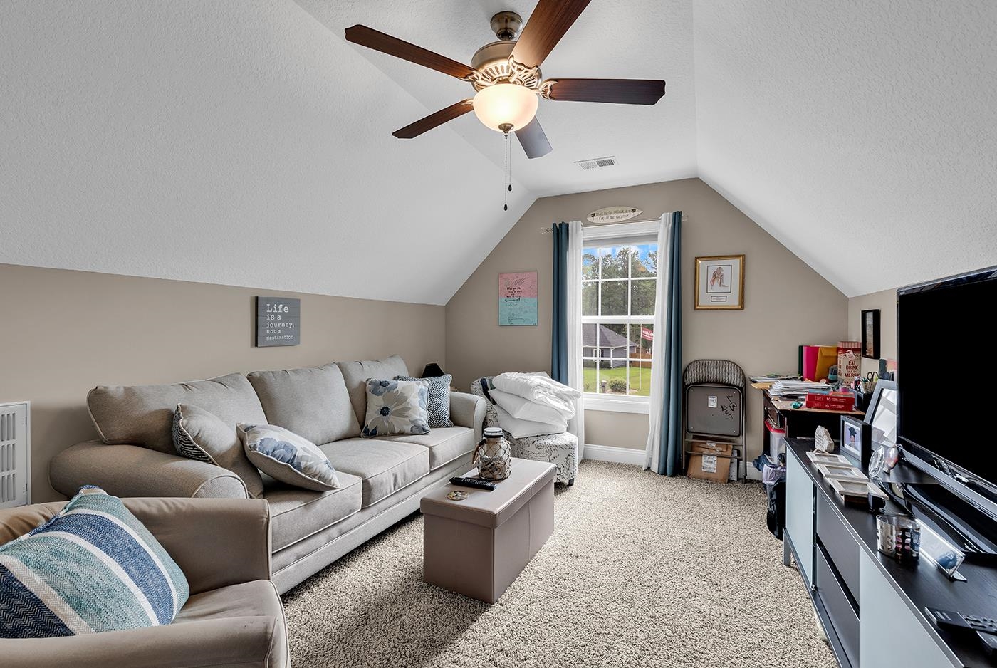 197 Penn Circle Property Photo 44