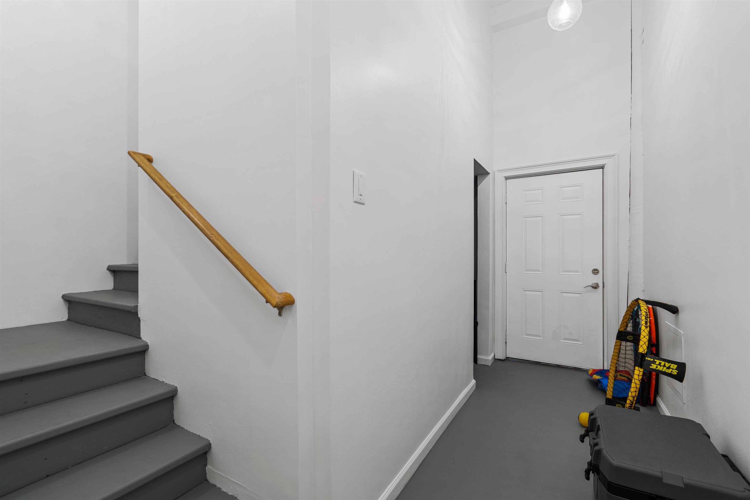 4620 Surf St. Property Photo 23