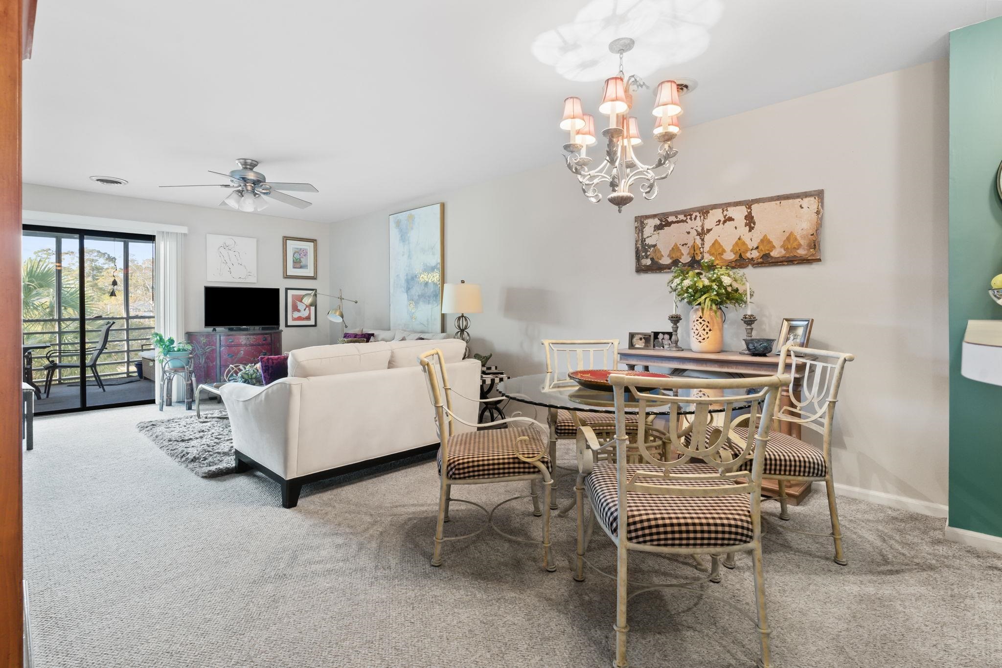 712 S Dogwood Dr. Property Photo 17