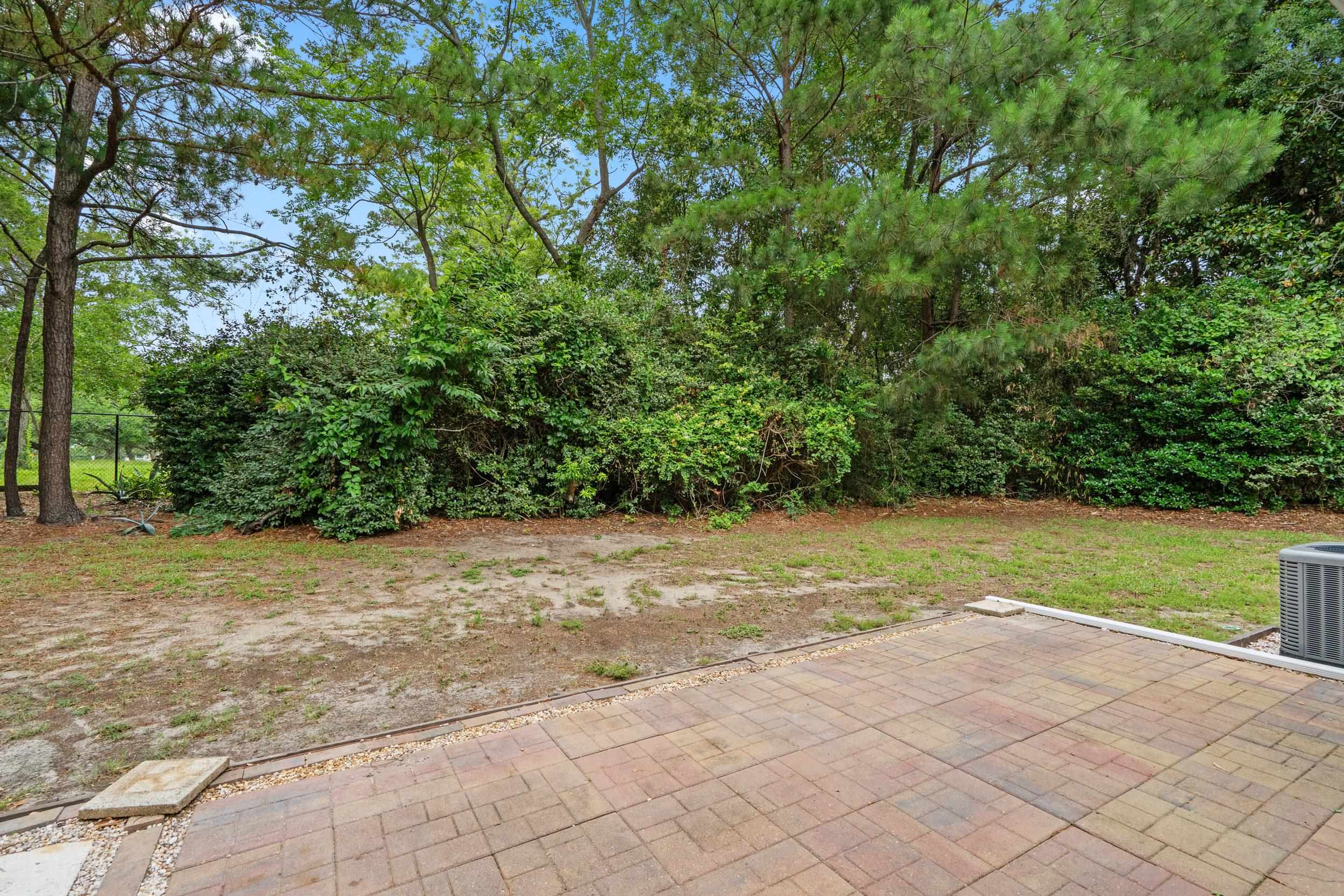 1044 Portico Loop Property Photo 34