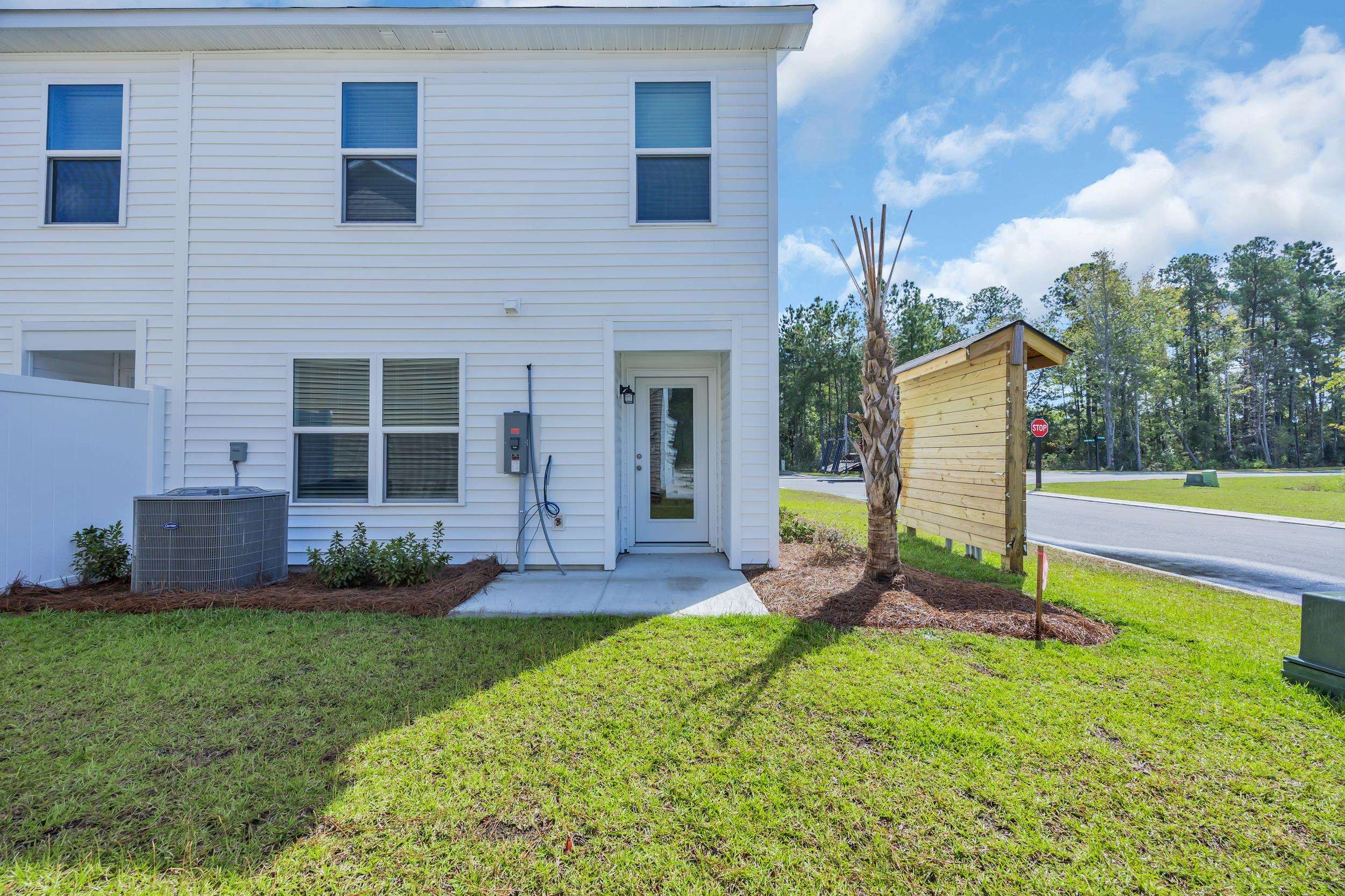 180 Harvest Gold Dr. Property Photo 32