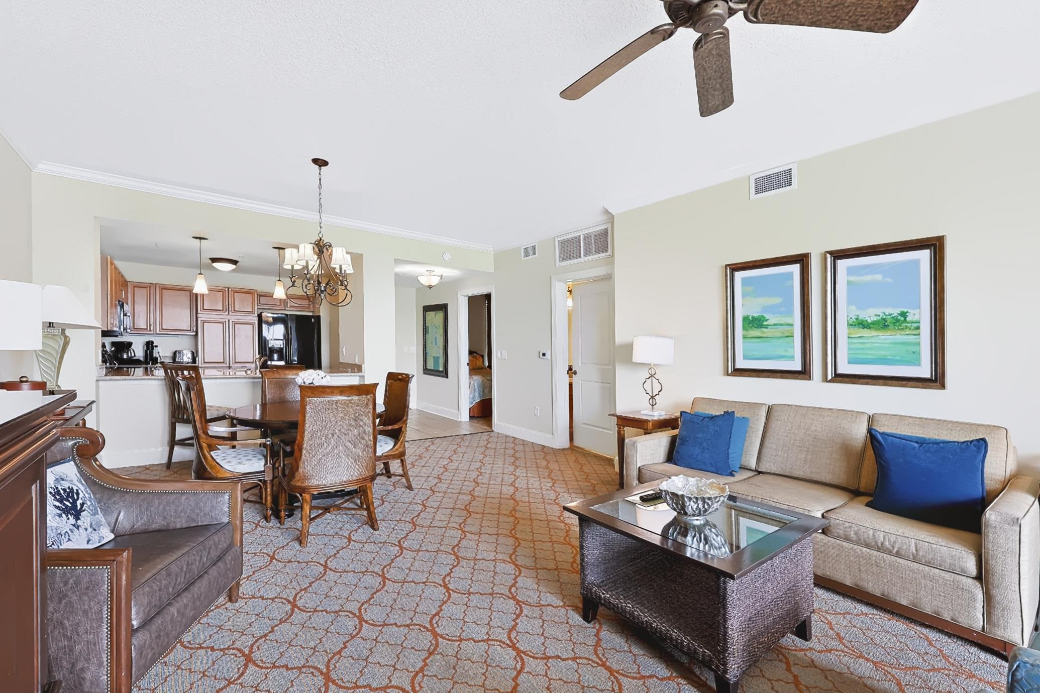 8121 Amalfi Pl. Property Photo 5