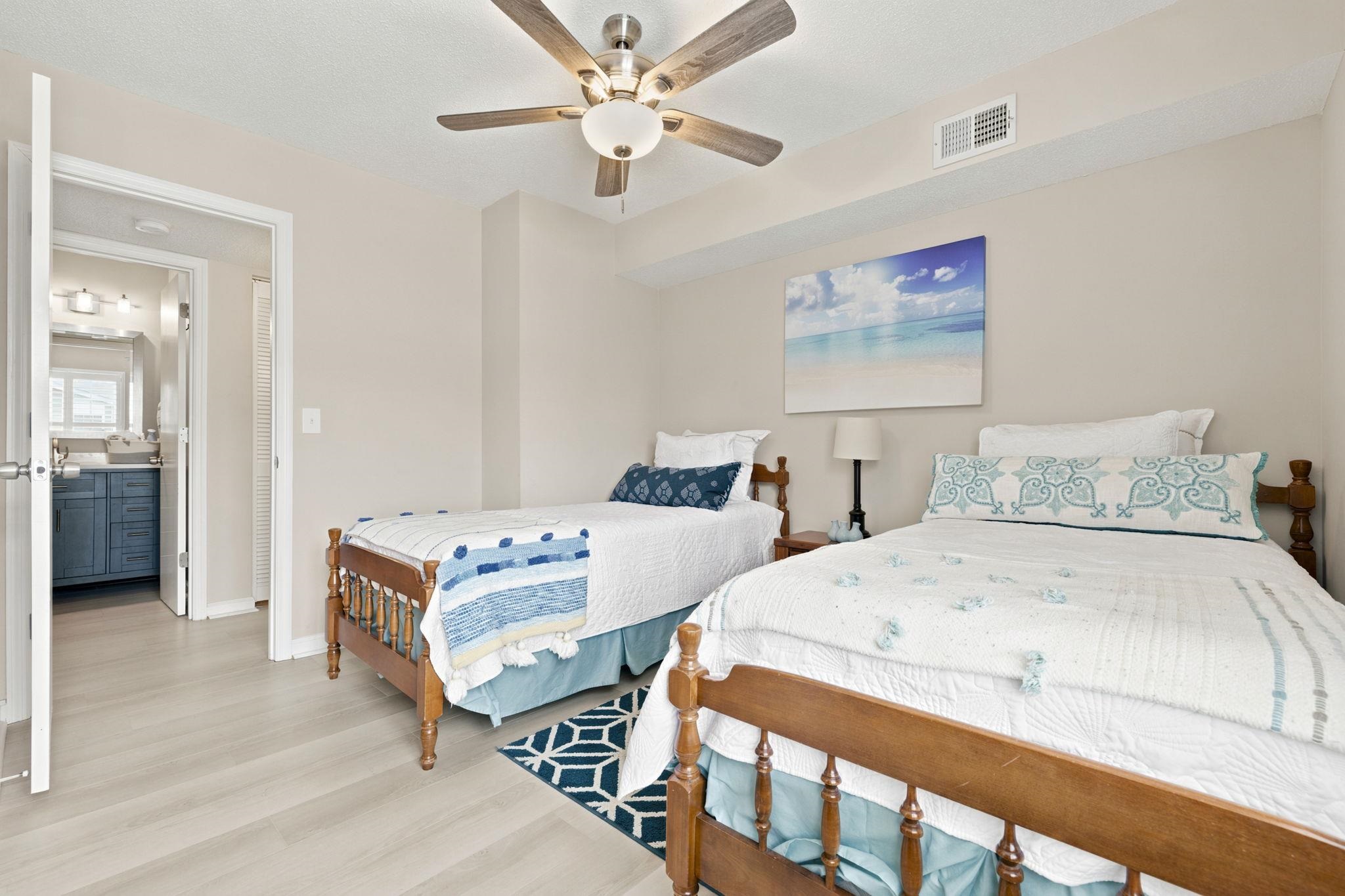 140 Spanish Oak Ct. Property Photo 25