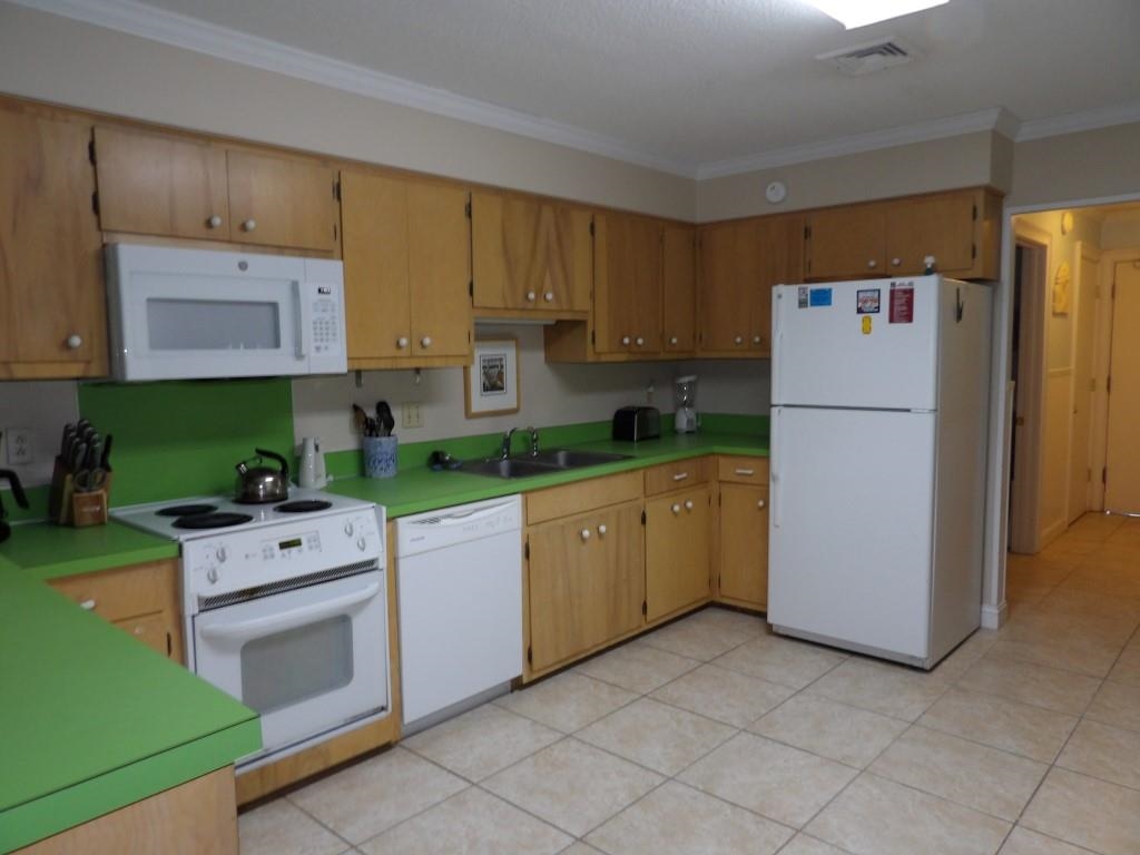 4005 S Ocean Blvd. Property Photo 5