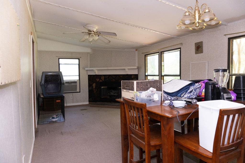 1175 Pond View Dr. Property Photo 6