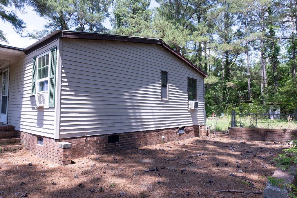 1175 Pond View Dr. Property Photo 21