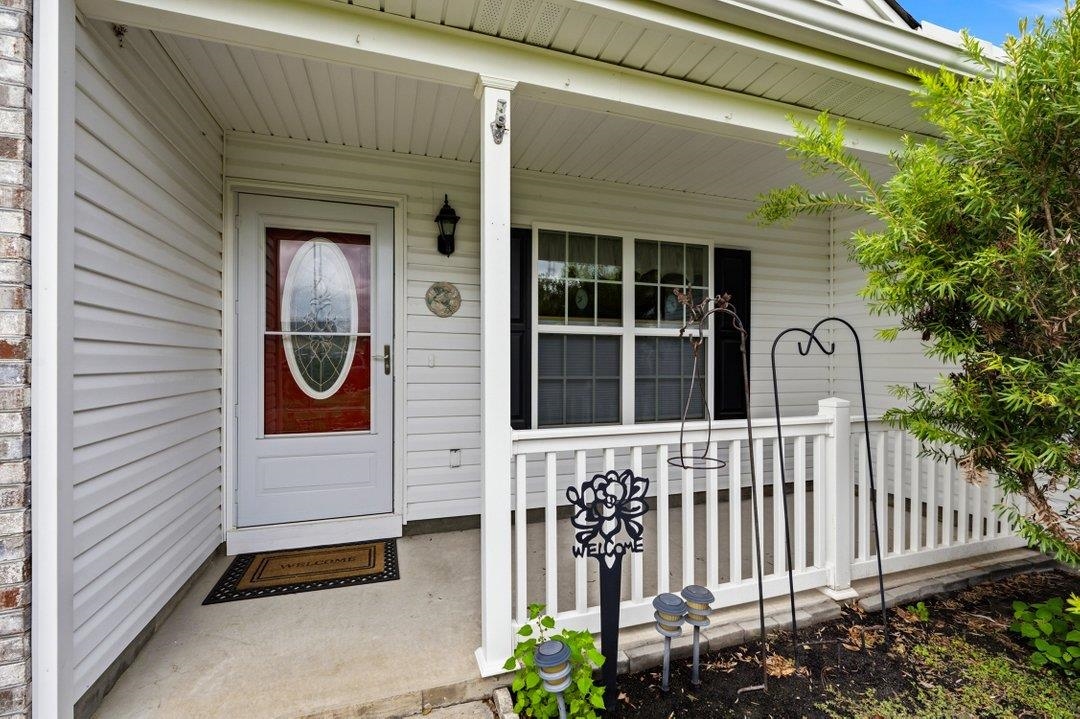 1121 Augustus Dr. Property Photo 2