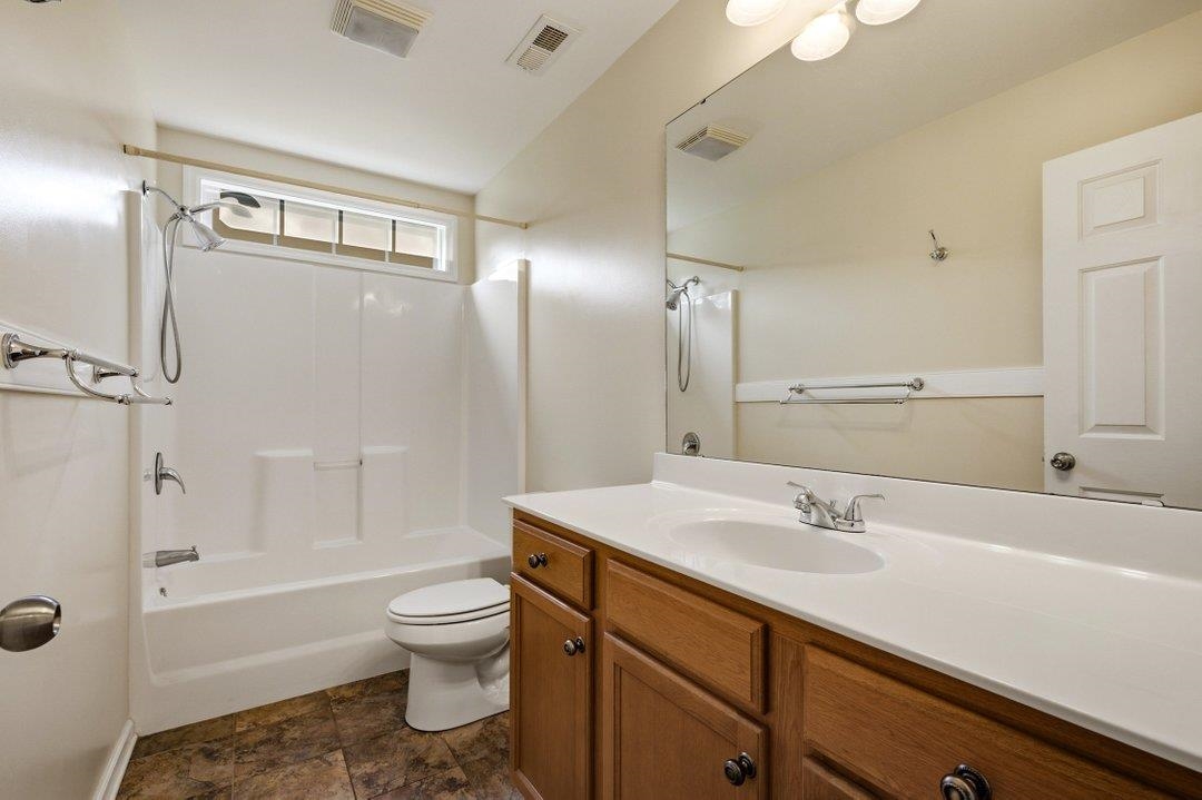 1121 Augustus Dr. Property Photo 21