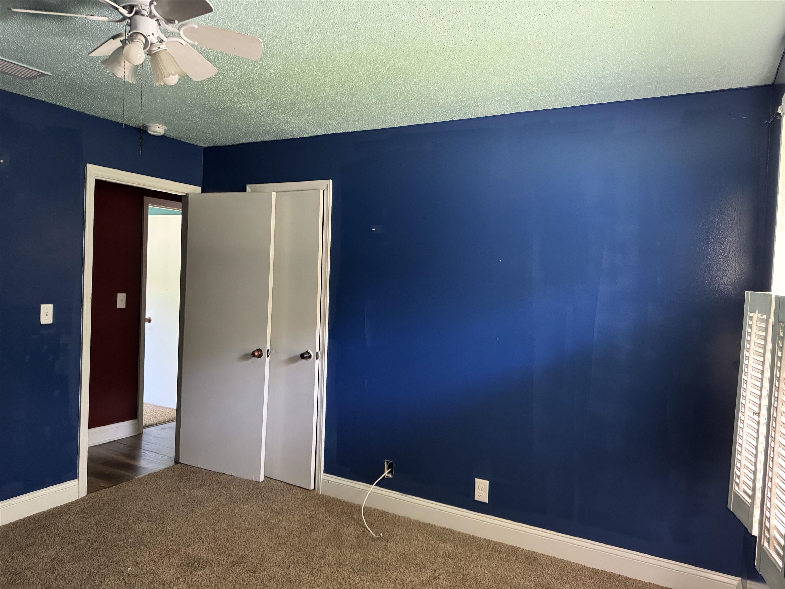 98 Wolf Dr. Property Photo 17