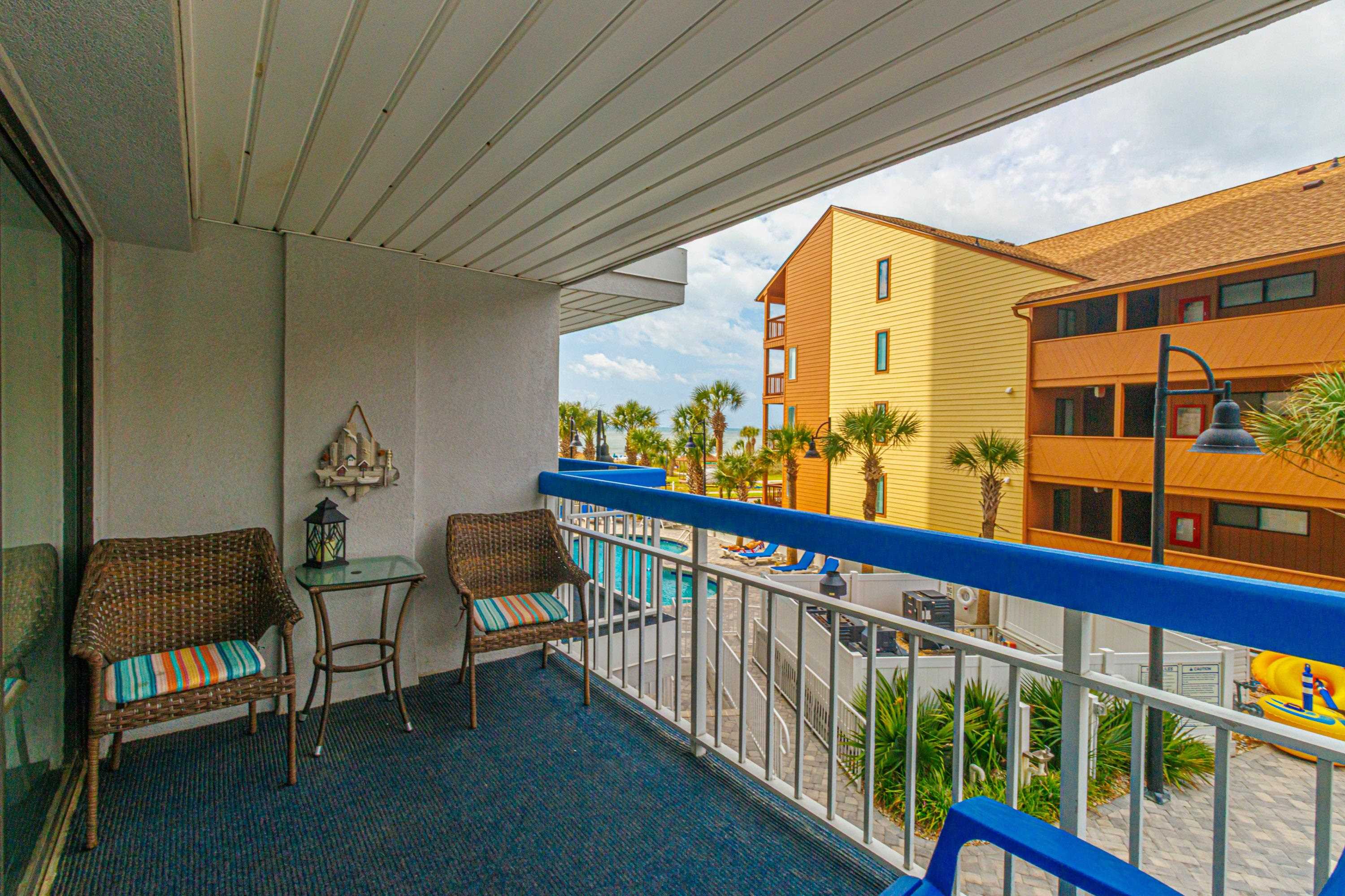 5511 Ocean Blvd. N Property Photo 3