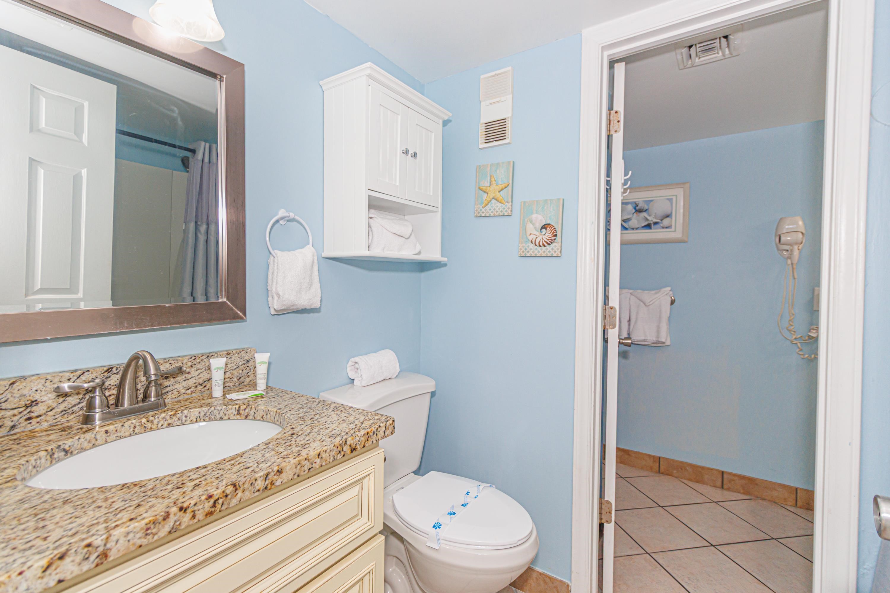 5511 Ocean Blvd. N Property Photo 24