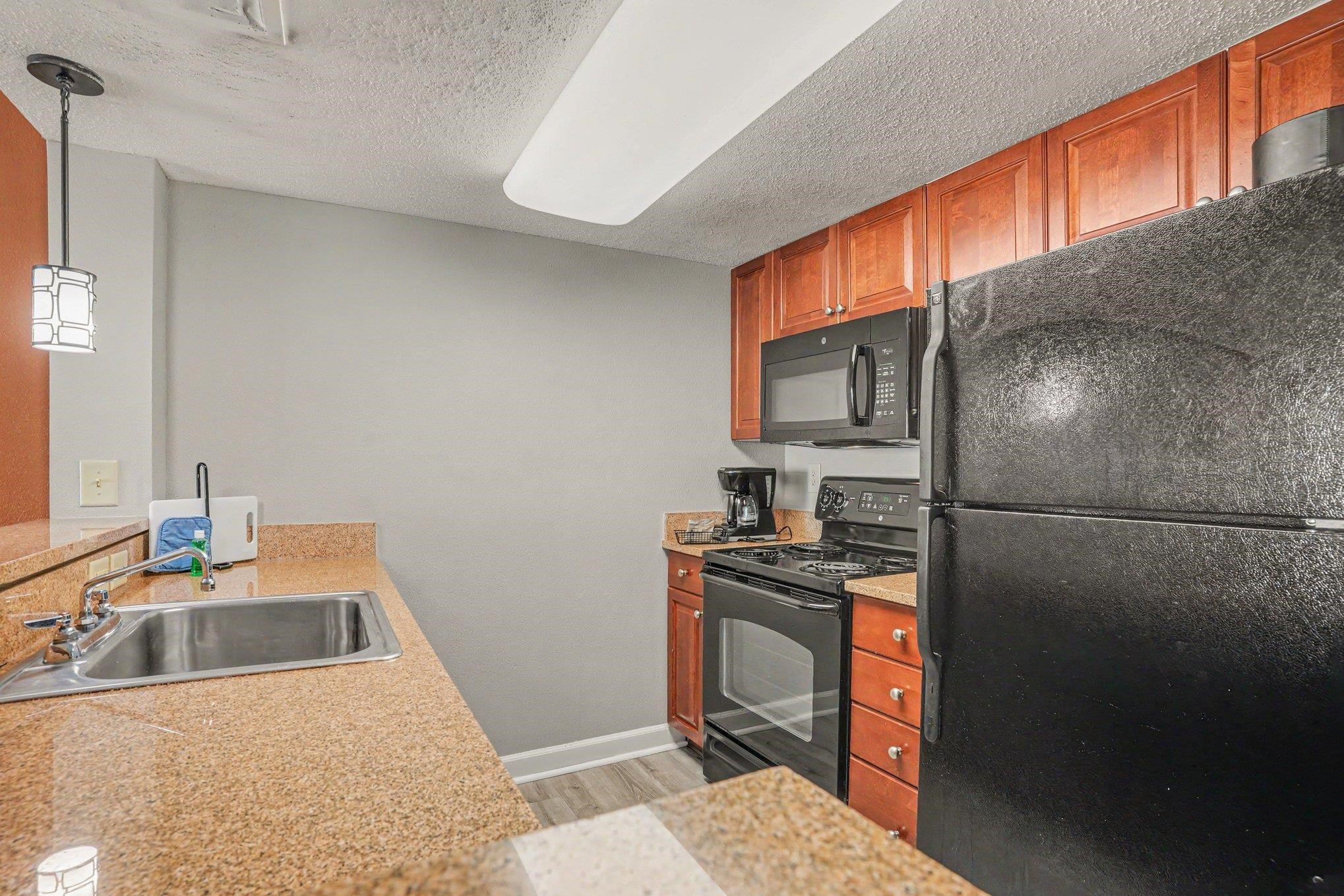 5200 N Ocean Blvd. Property Photo 10