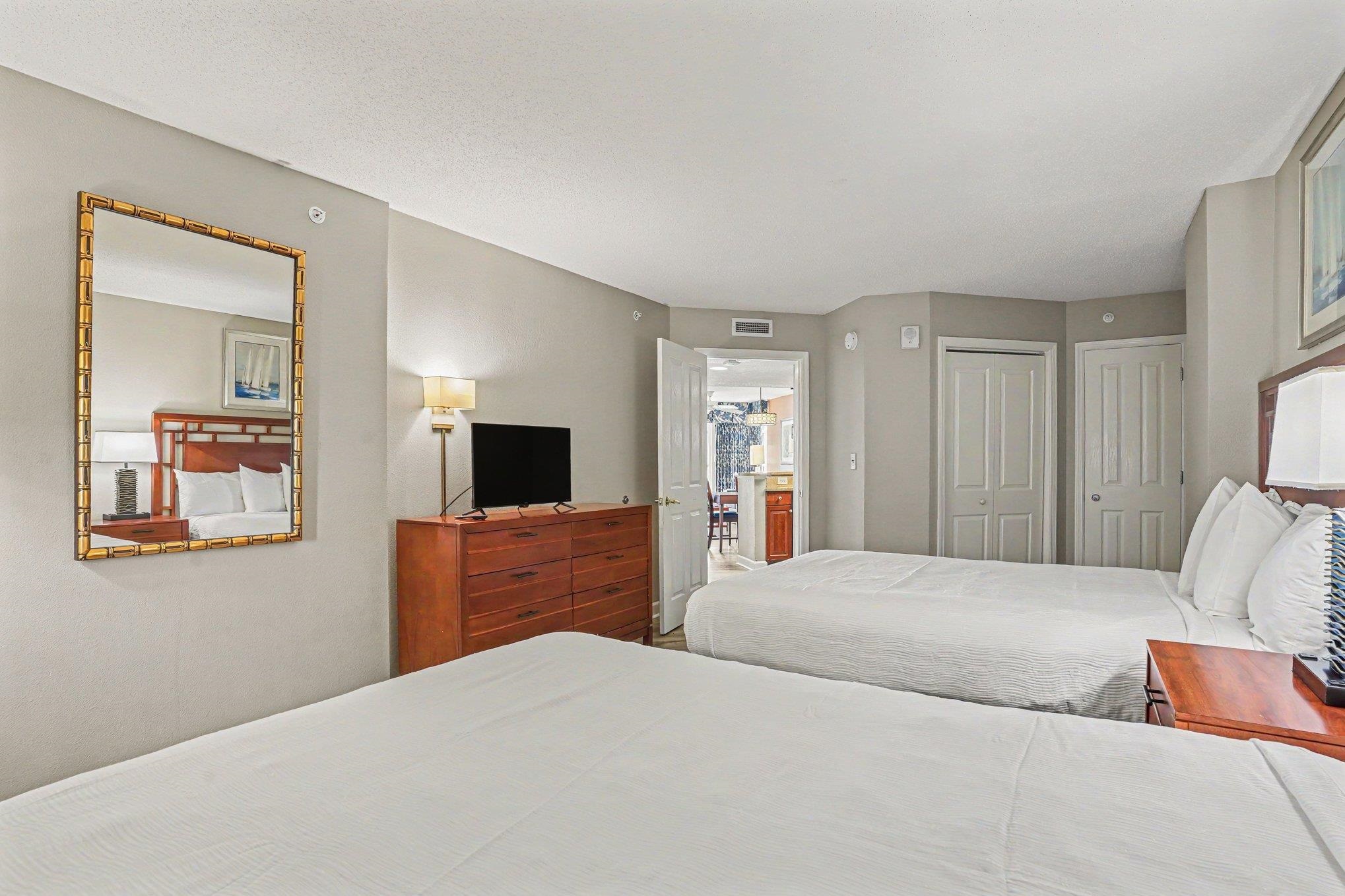 5200 N Ocean Blvd. Property Photo 15