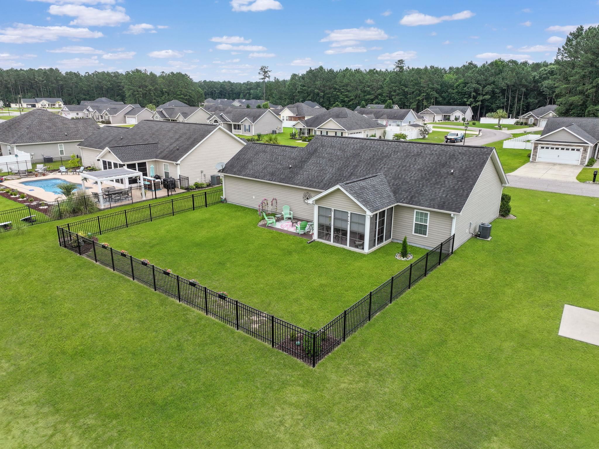 469 Oakham Dr. Property Photo 30