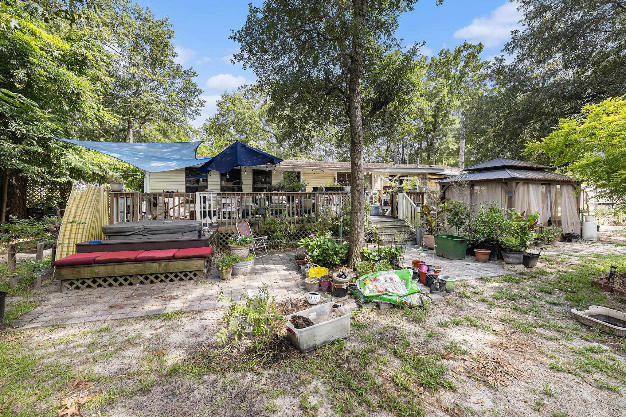 1015 Franks Ln. Property Photo 1