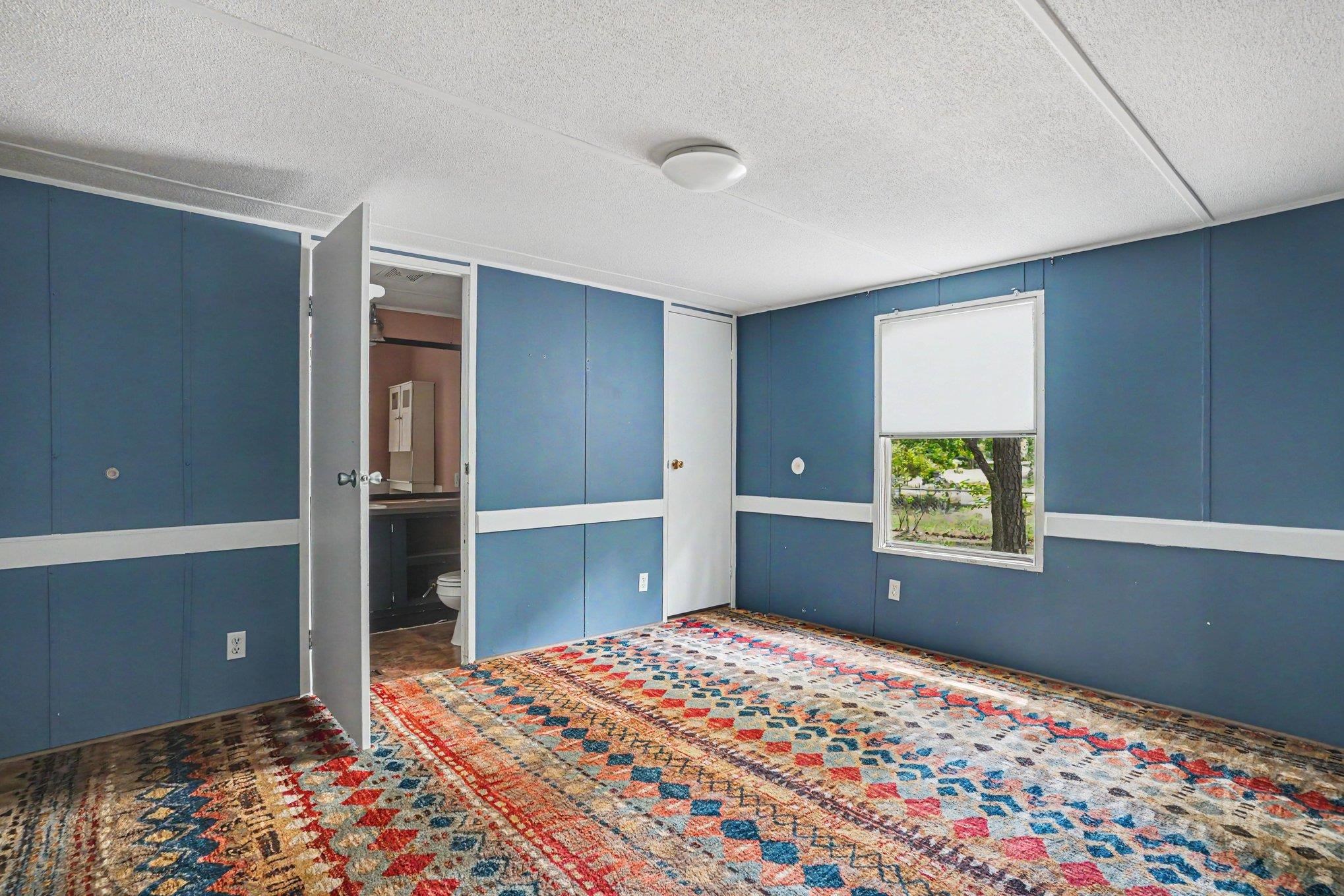 1017 Franks Ln. Property Photo 8