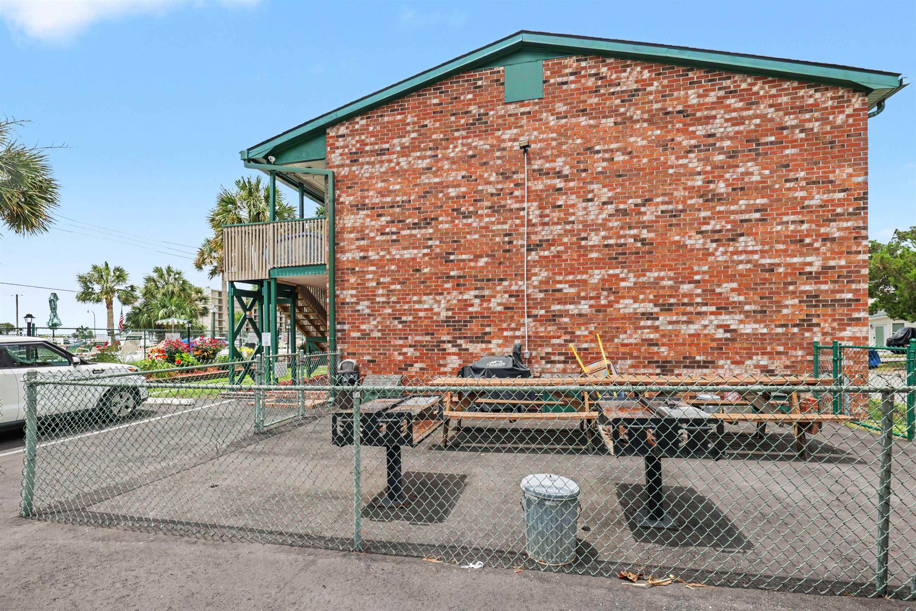 4516 Seaview St. Property Photo 24