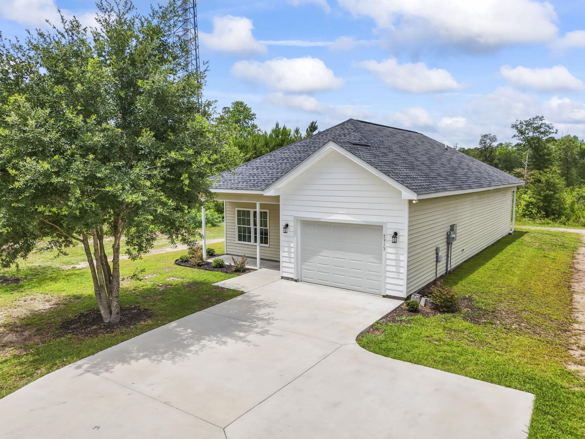 7913 E Highway 19 Property Photo 3