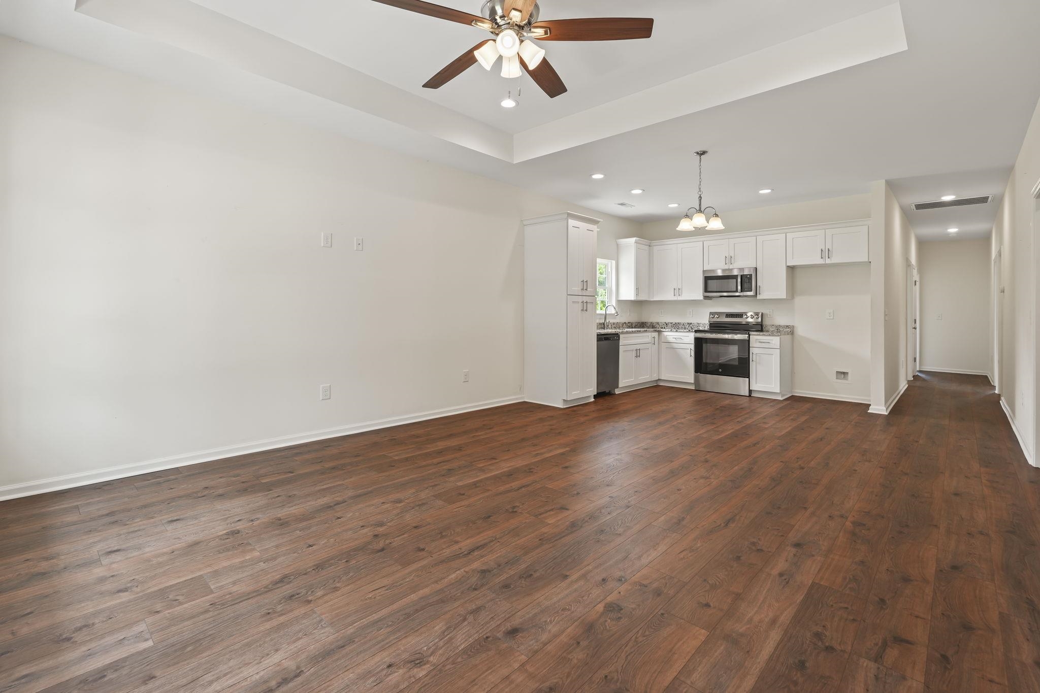 7913 E Highway 19 Property Photo 4