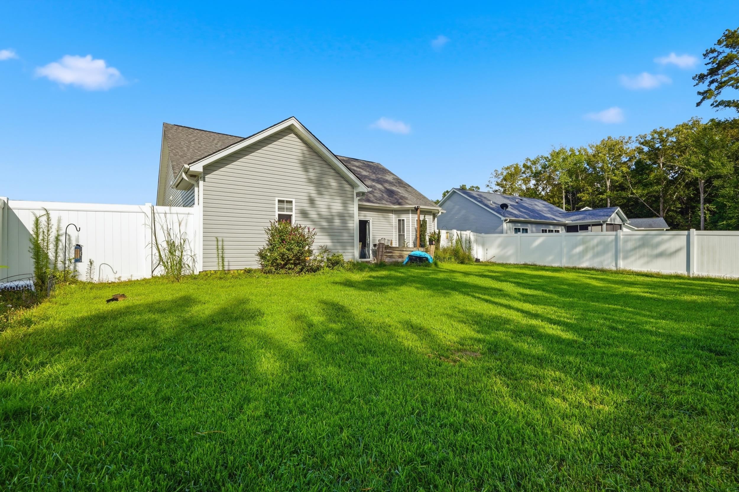 361 Shallow Cove Dr. Property Photo 31