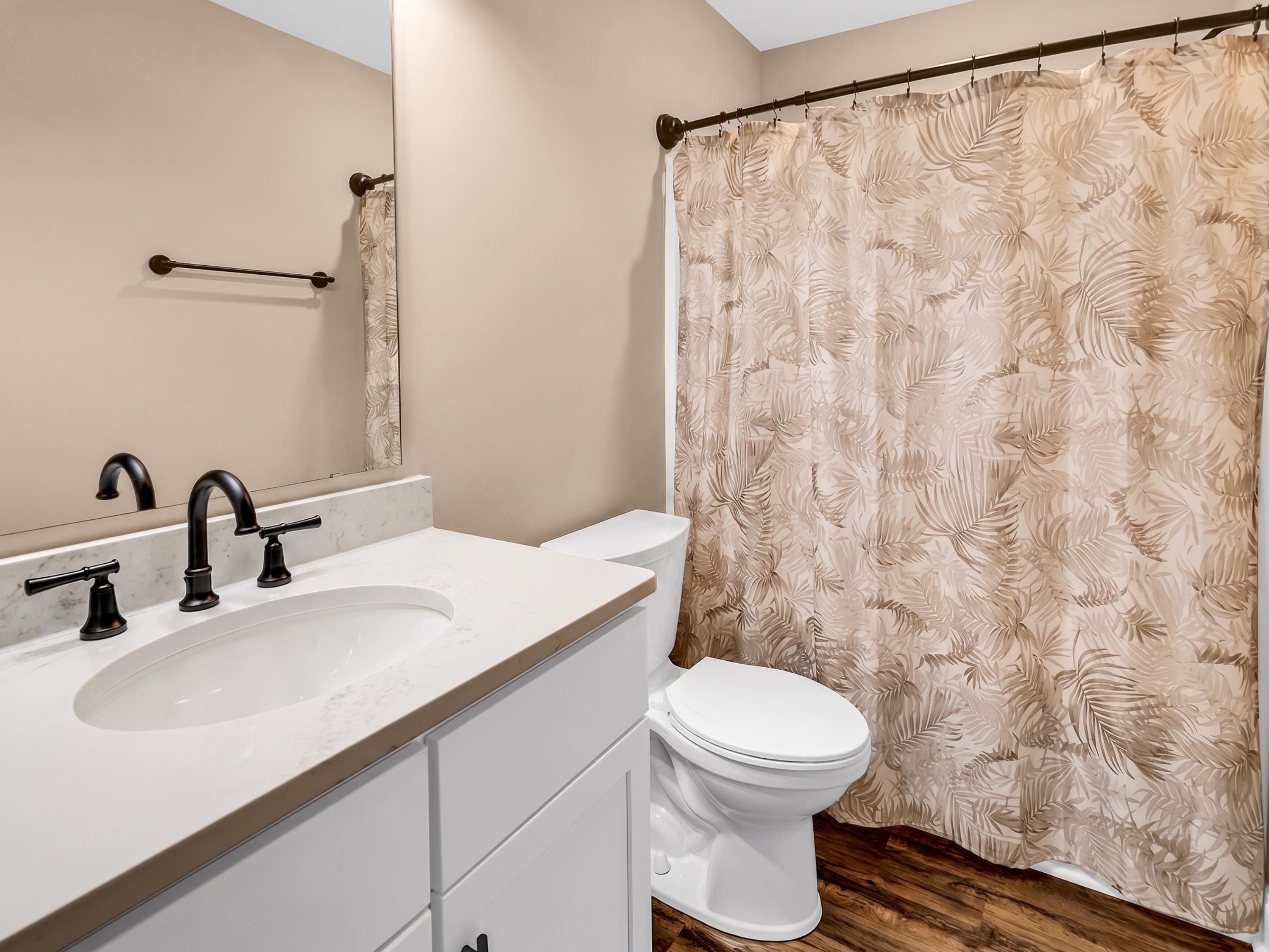 581 Bend Ave. Property Photo 12