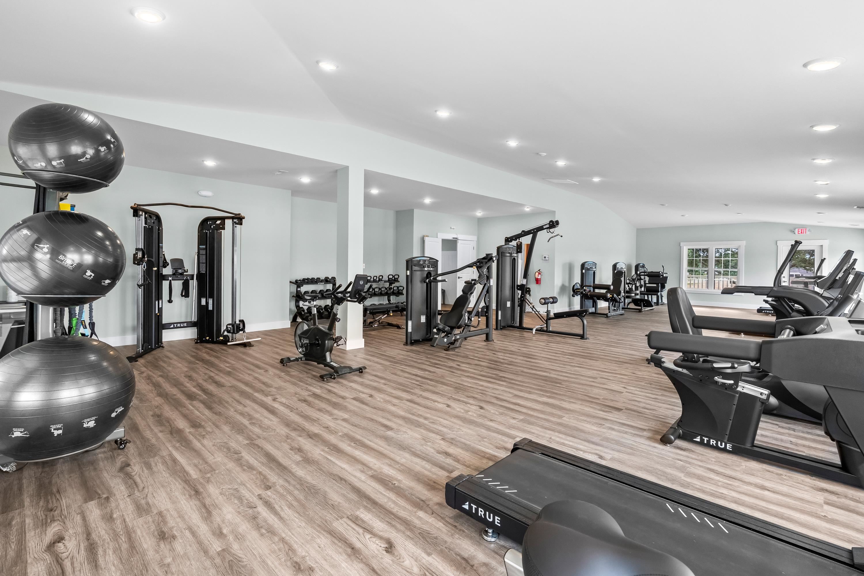 304 Picnic Basket Pl. Property Photo 53