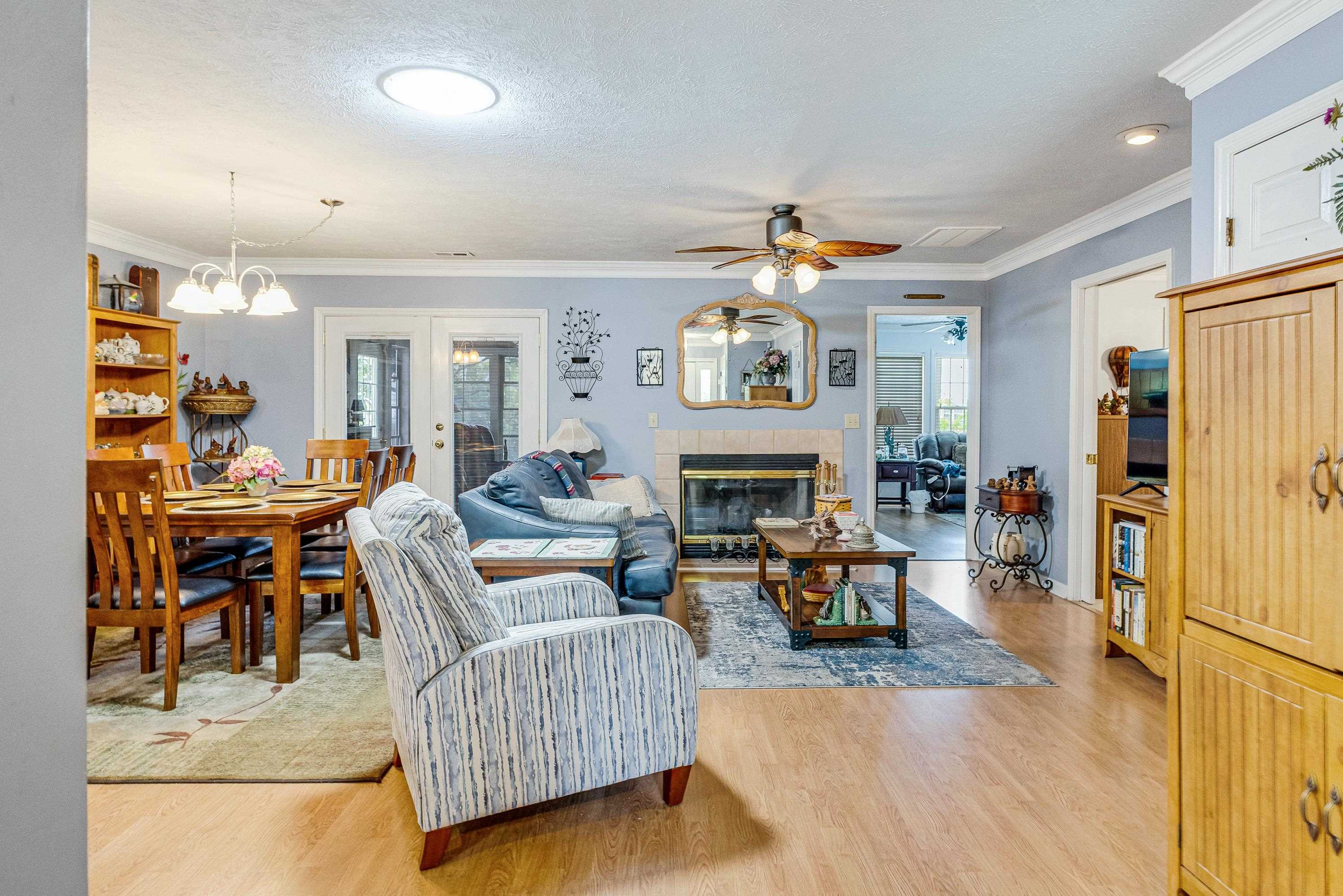 5 Topsail Ct. Property Photo 6