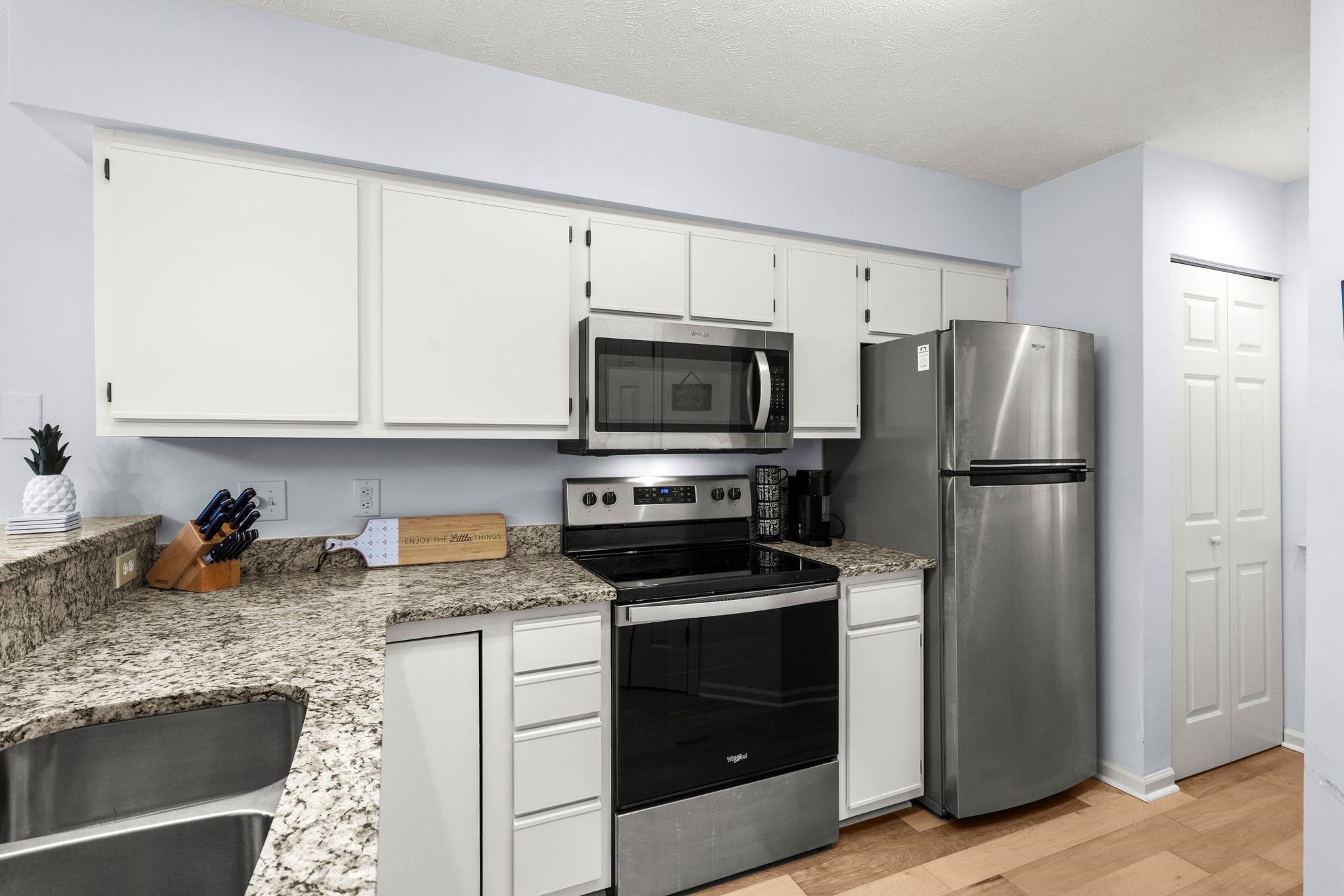 633 Waterway Village Blvd. Property Photo 7