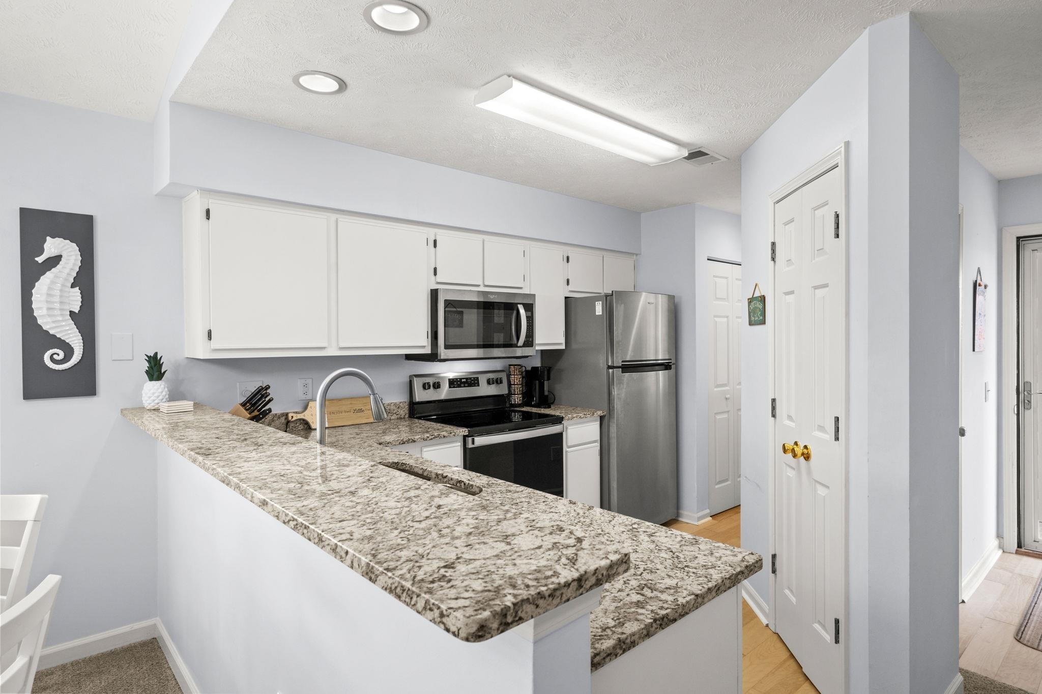 633 Waterway Village Blvd. Property Photo 10