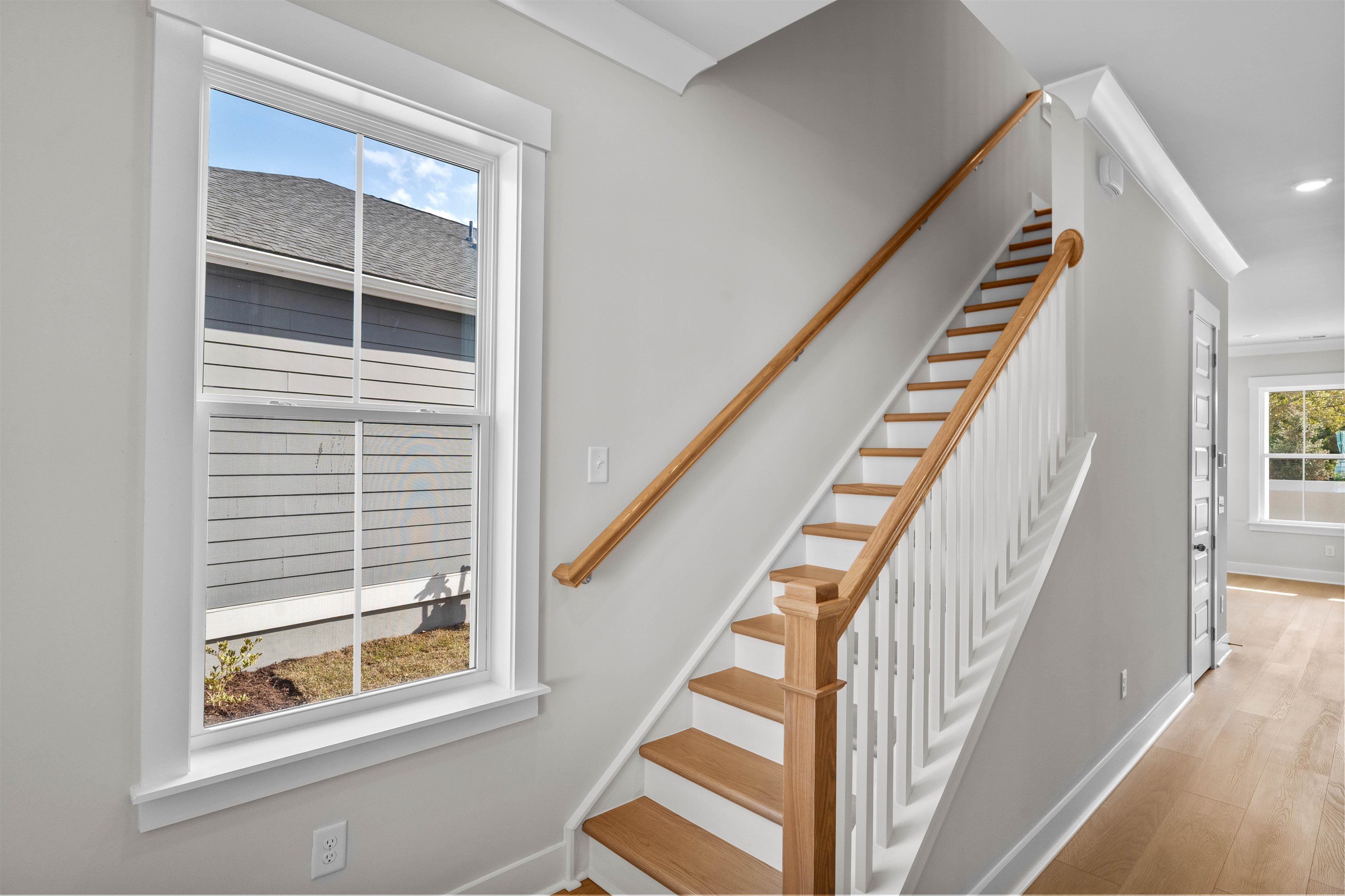 230 Atlantic Breeze St. Property Photo 8