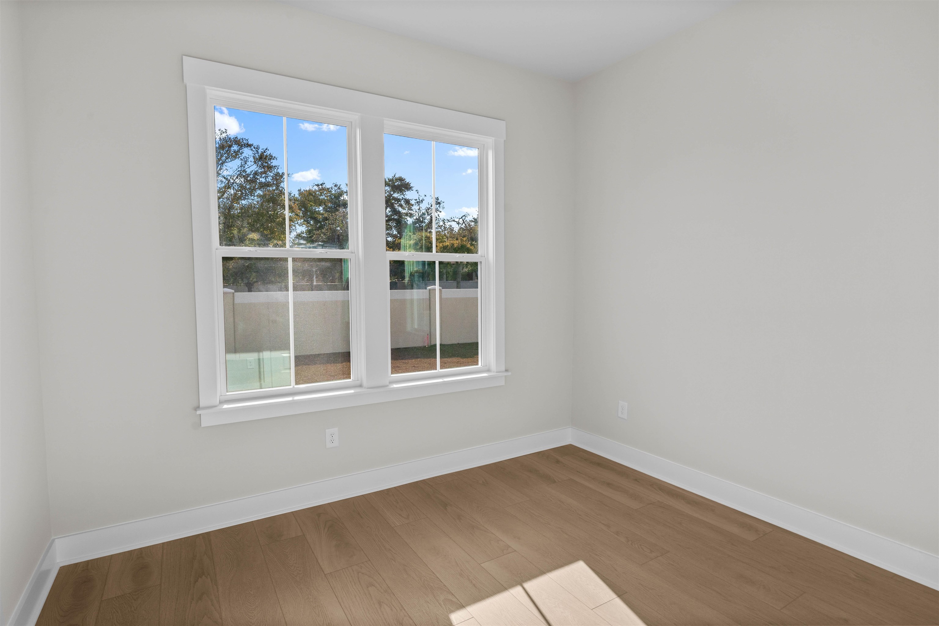 230 Atlantic Breeze St. Property Photo 12