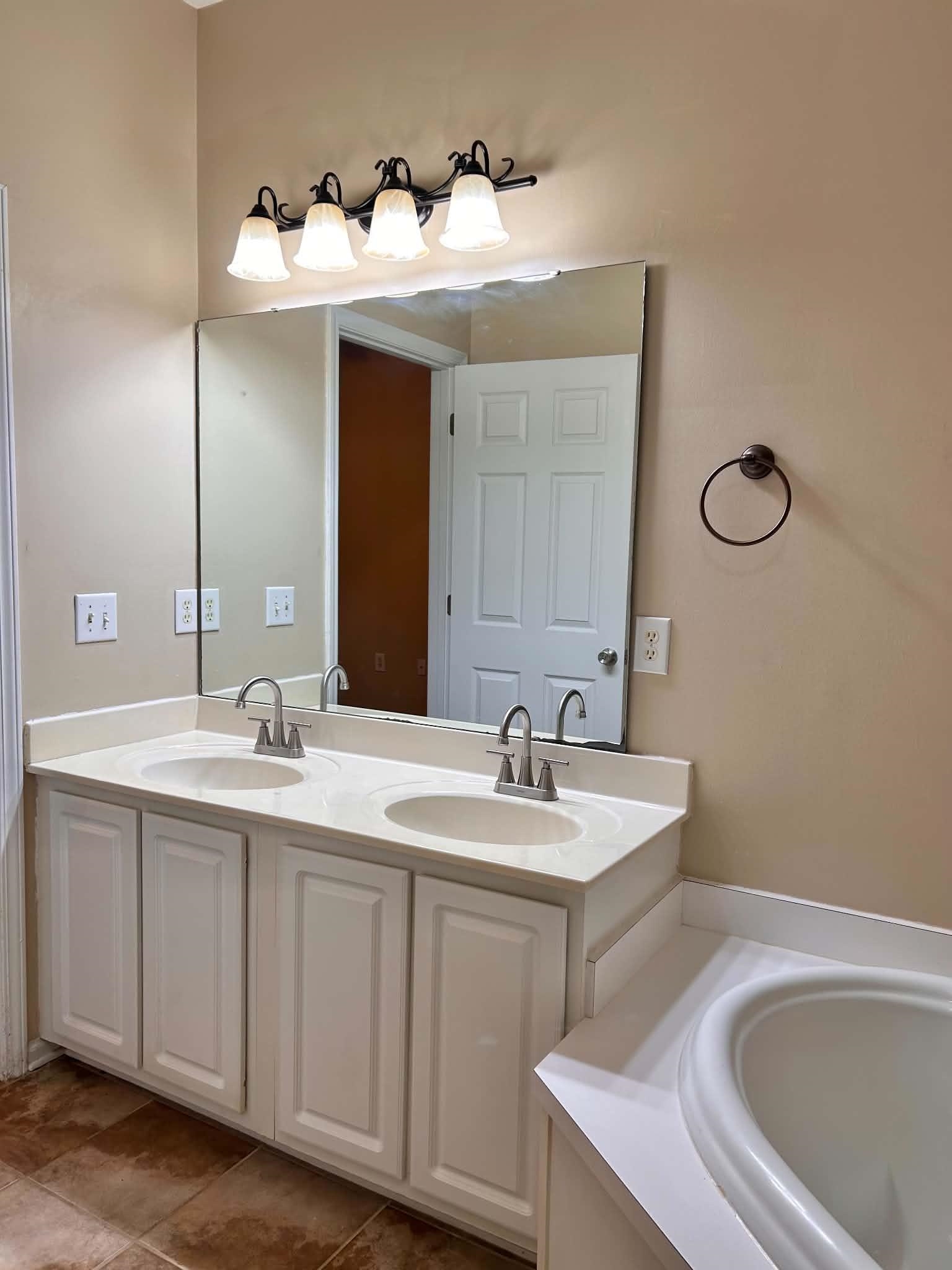4814 Innisbrook Ct. Property Photo 28