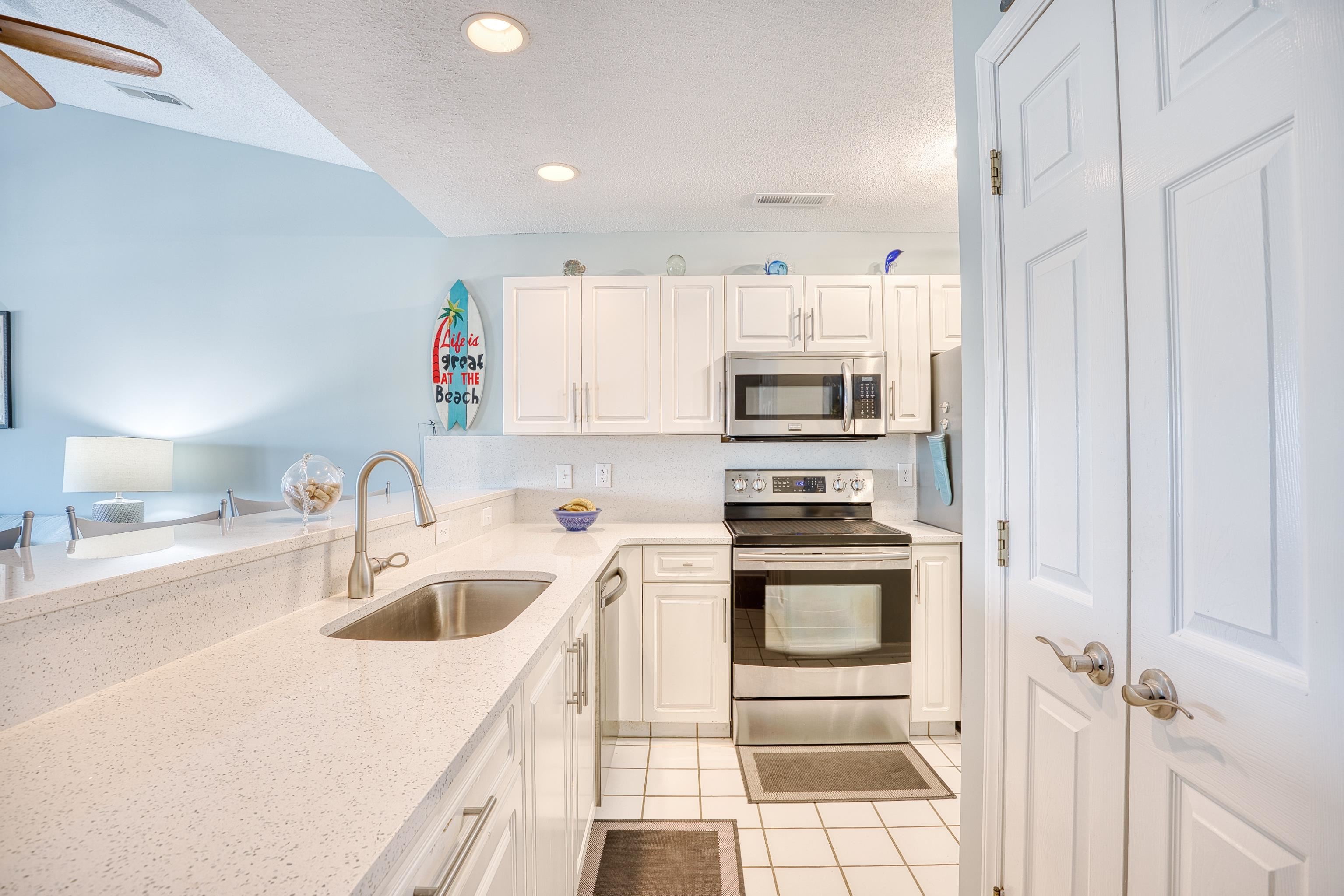 4629 Lightkeepers Way Property Photo 9