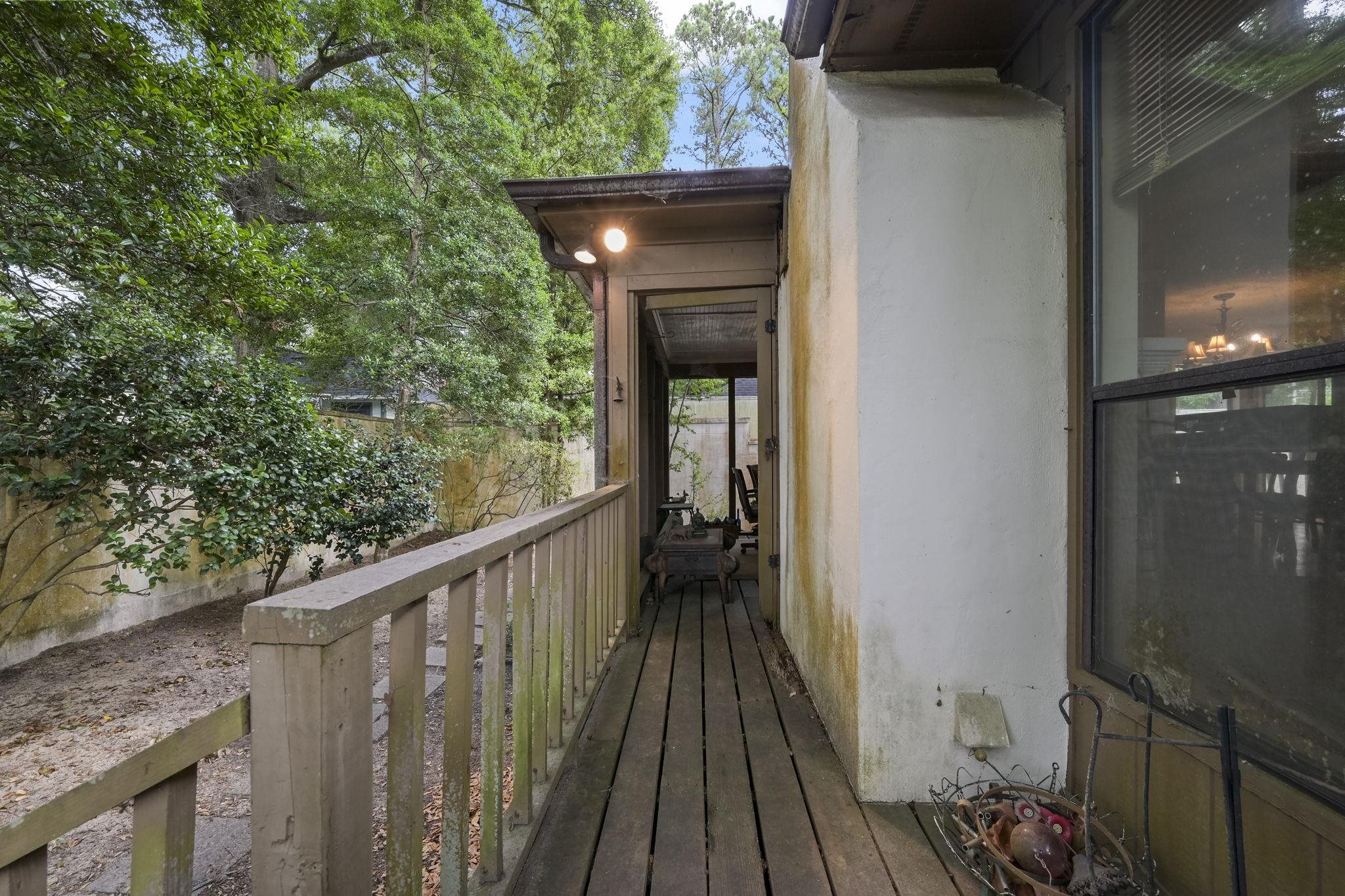 814 Willow Trace Property Photo 34