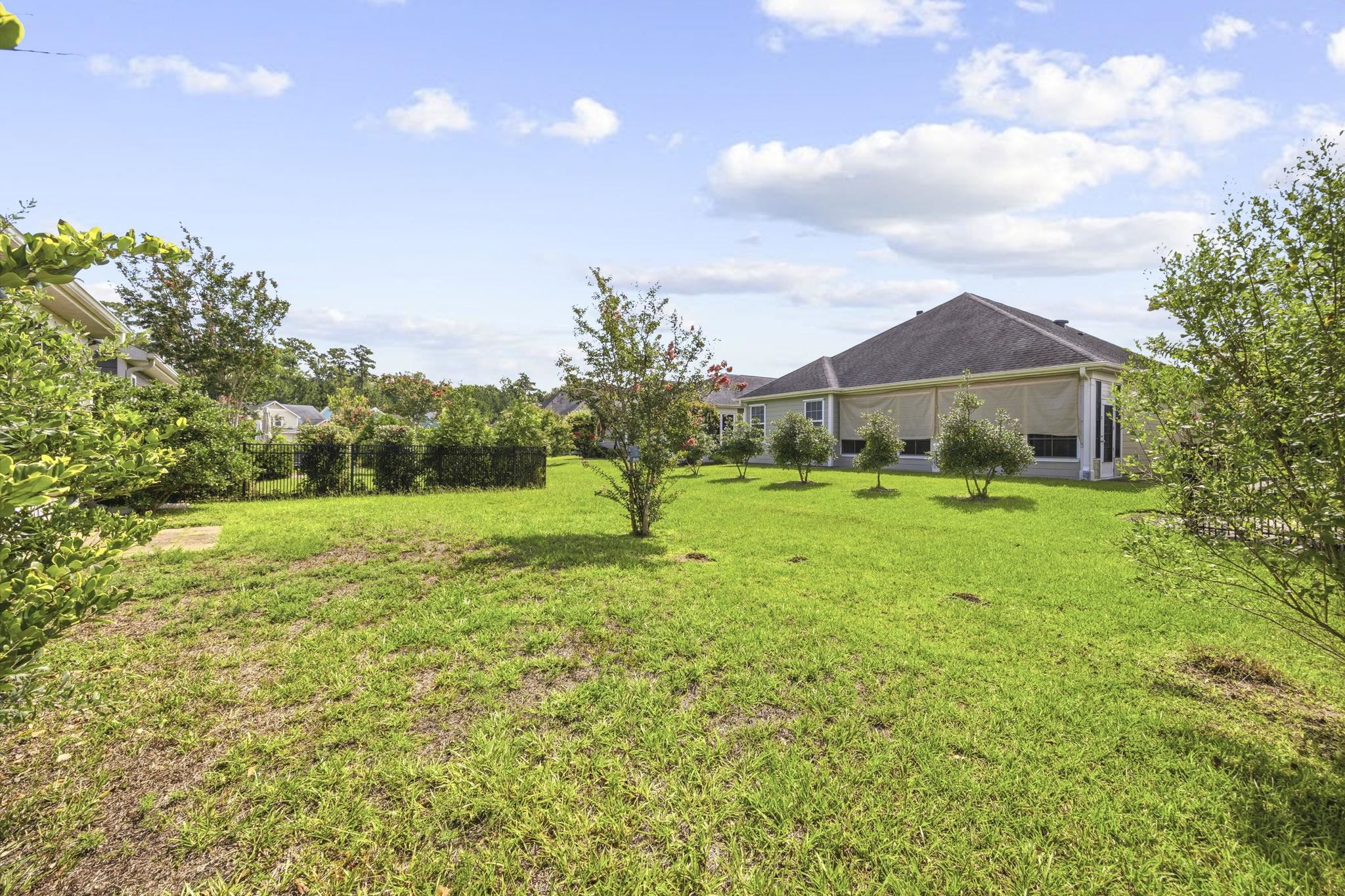 1758 Legacy Loop Property Photo 37