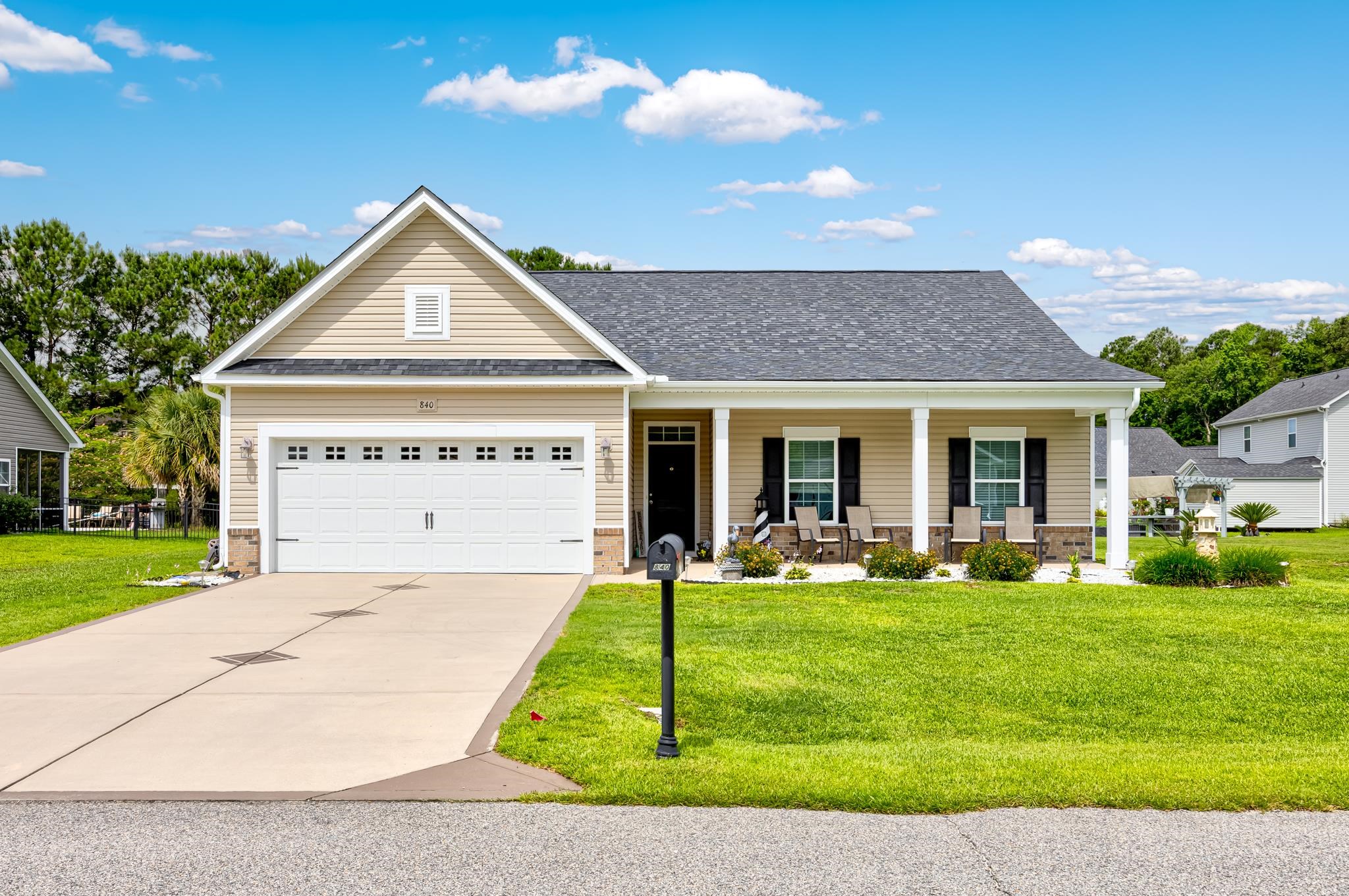 840 Derbyshire Ct. Property Photo 1