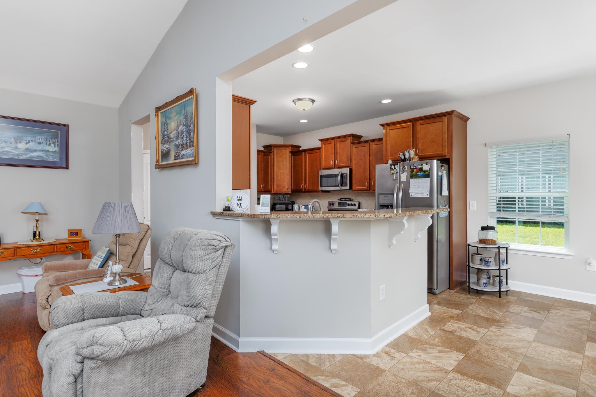 840 Derbyshire Ct. Property Photo 11