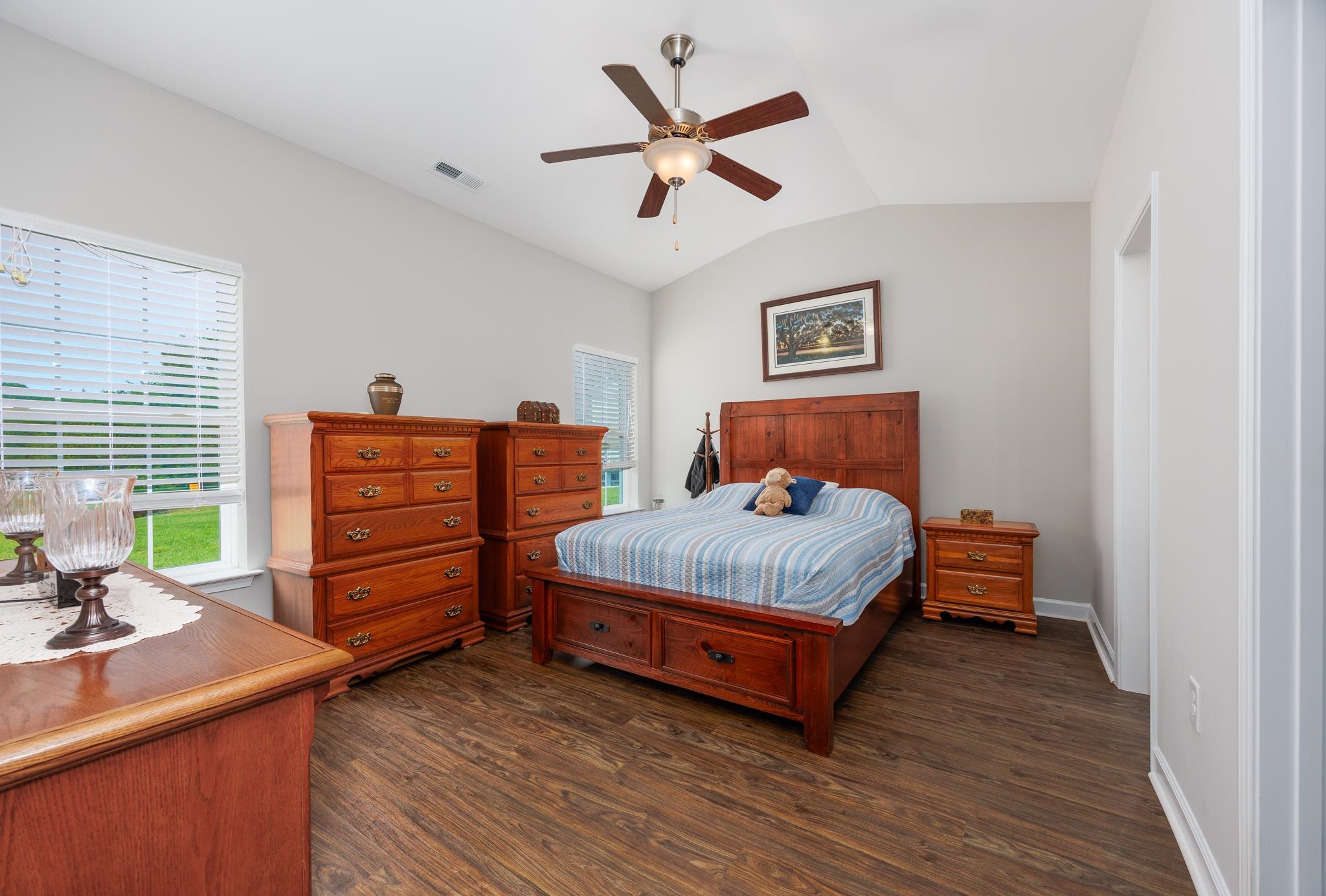 840 Derbyshire Ct. Property Photo 18