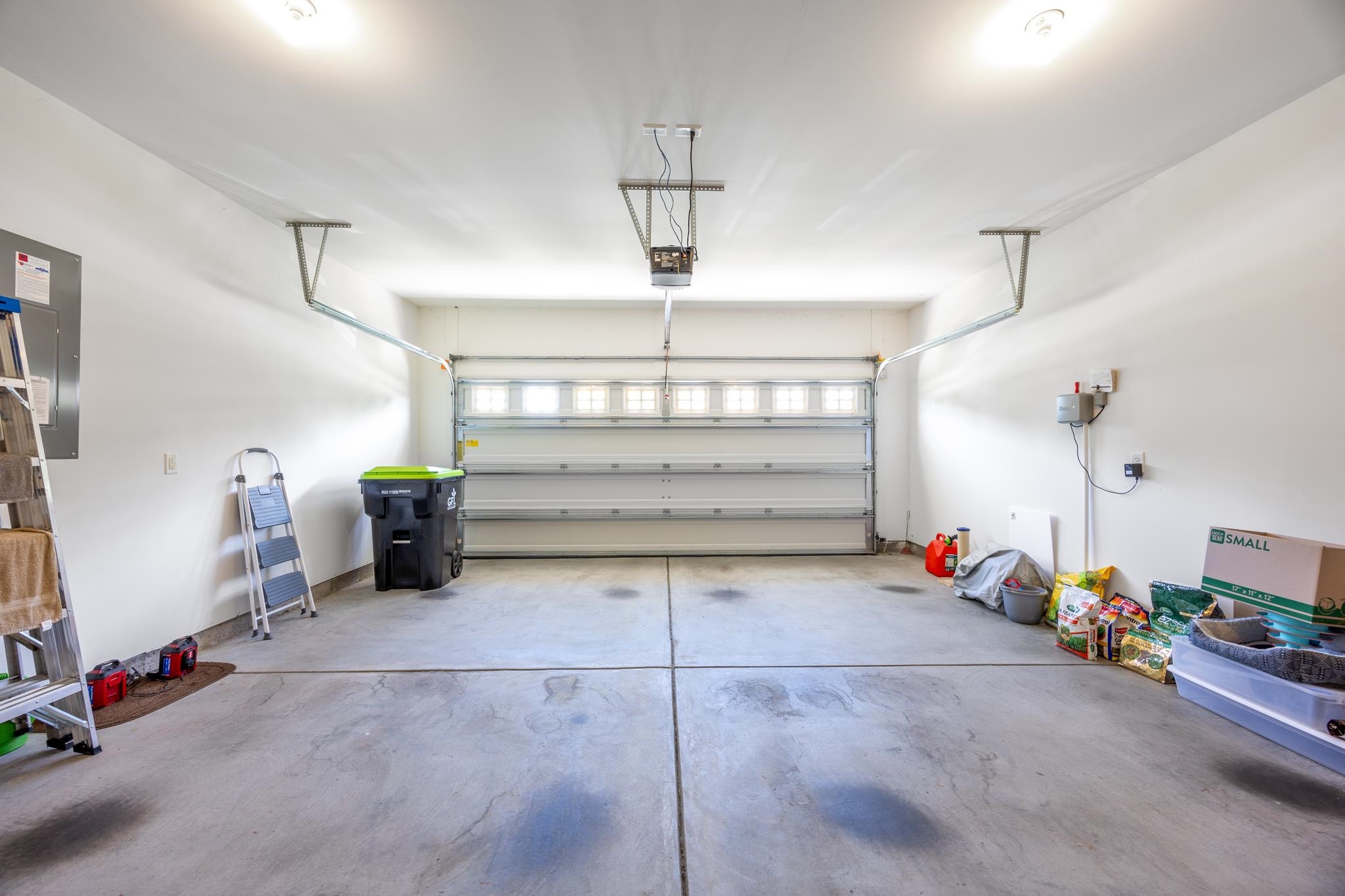 840 Derbyshire Ct. Property Photo 45