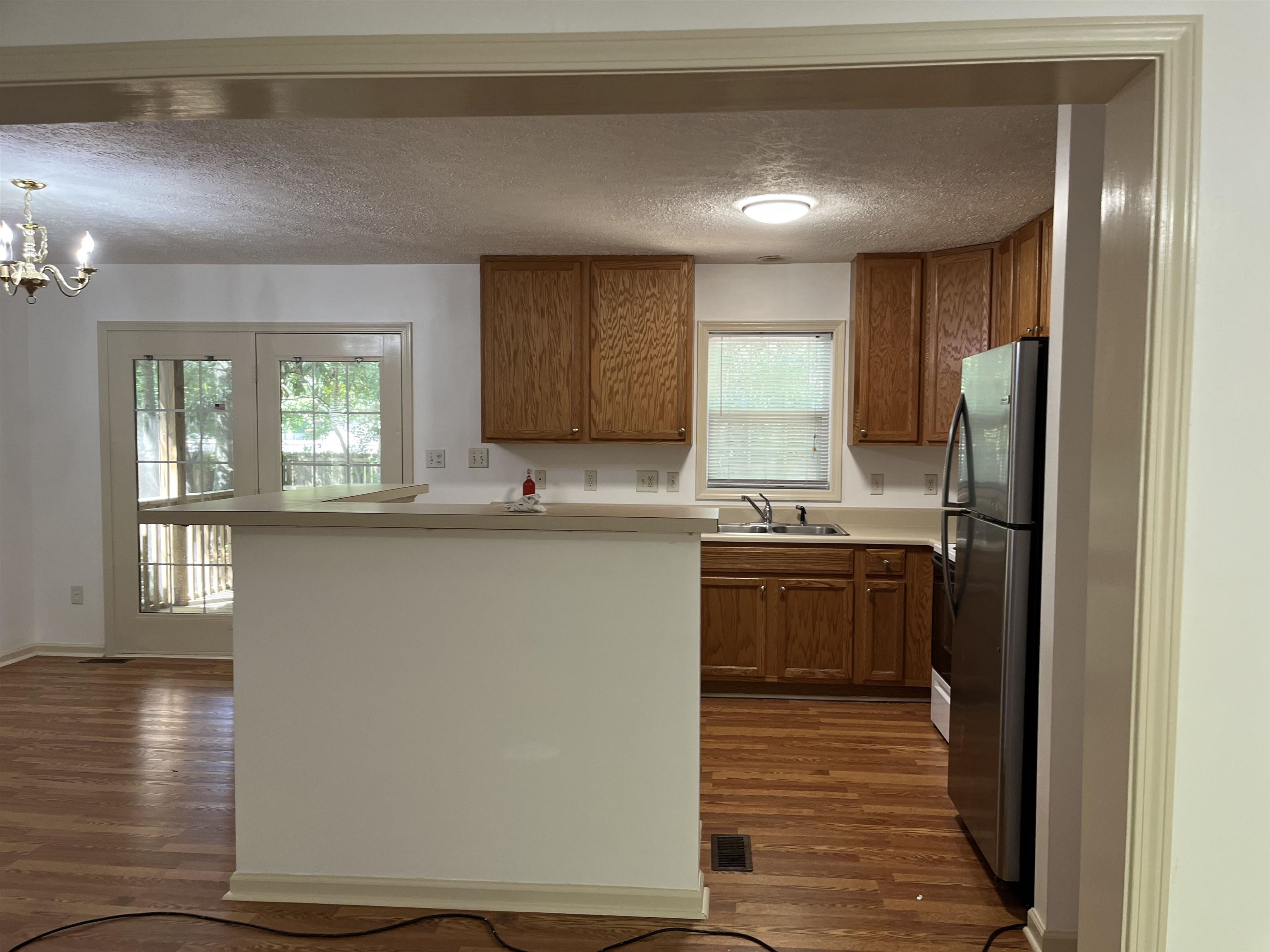 530 Bend Ave. Property Photo 3