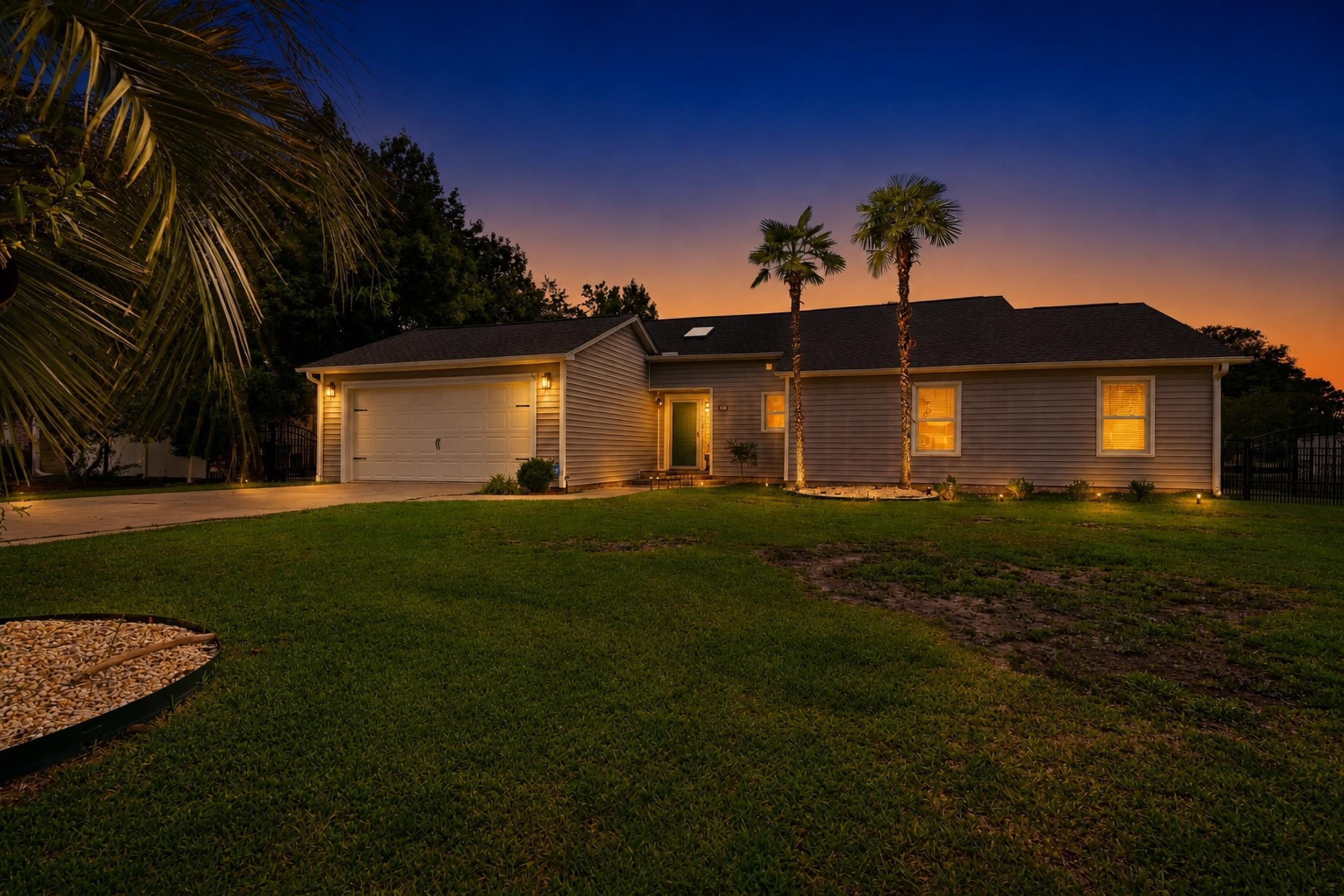 105 Saint Andrews Ct. Property Photo 4