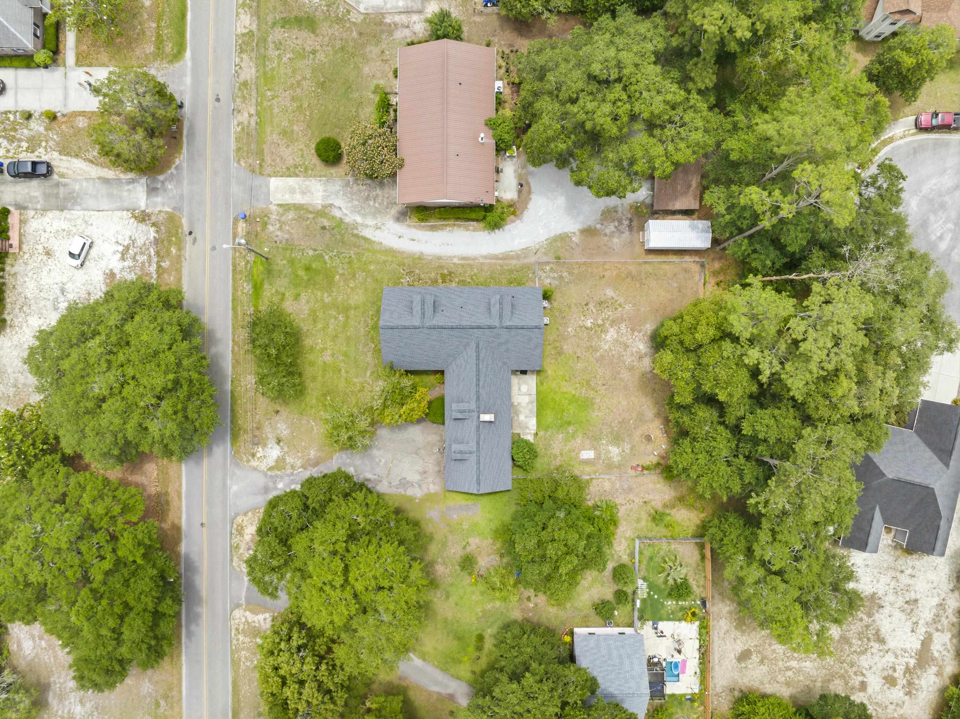 413 Paul St. Property Photo 6