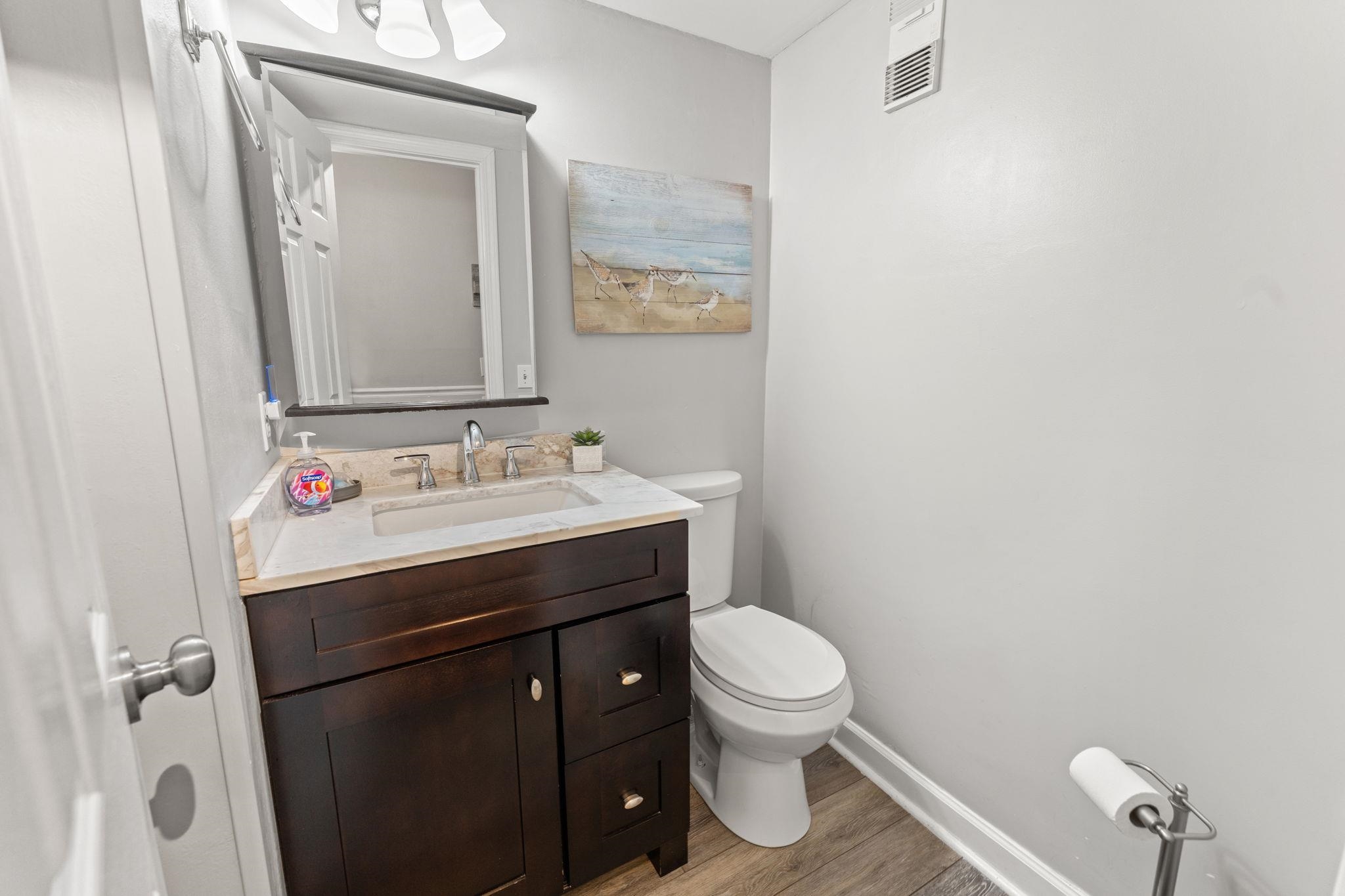 9400 Shore Dr. Property Photo 13