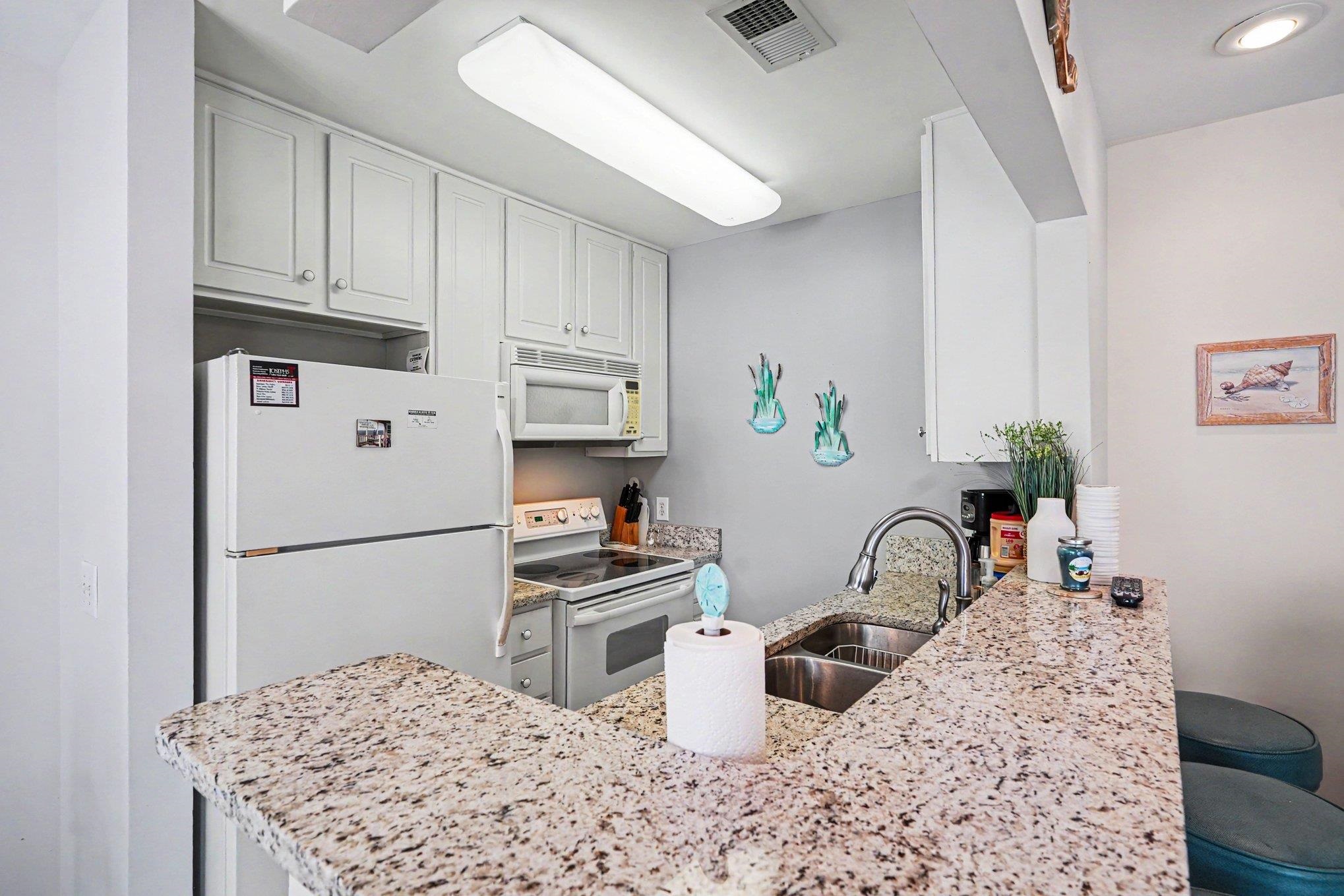2701 Edge Dr. Property Photo 6