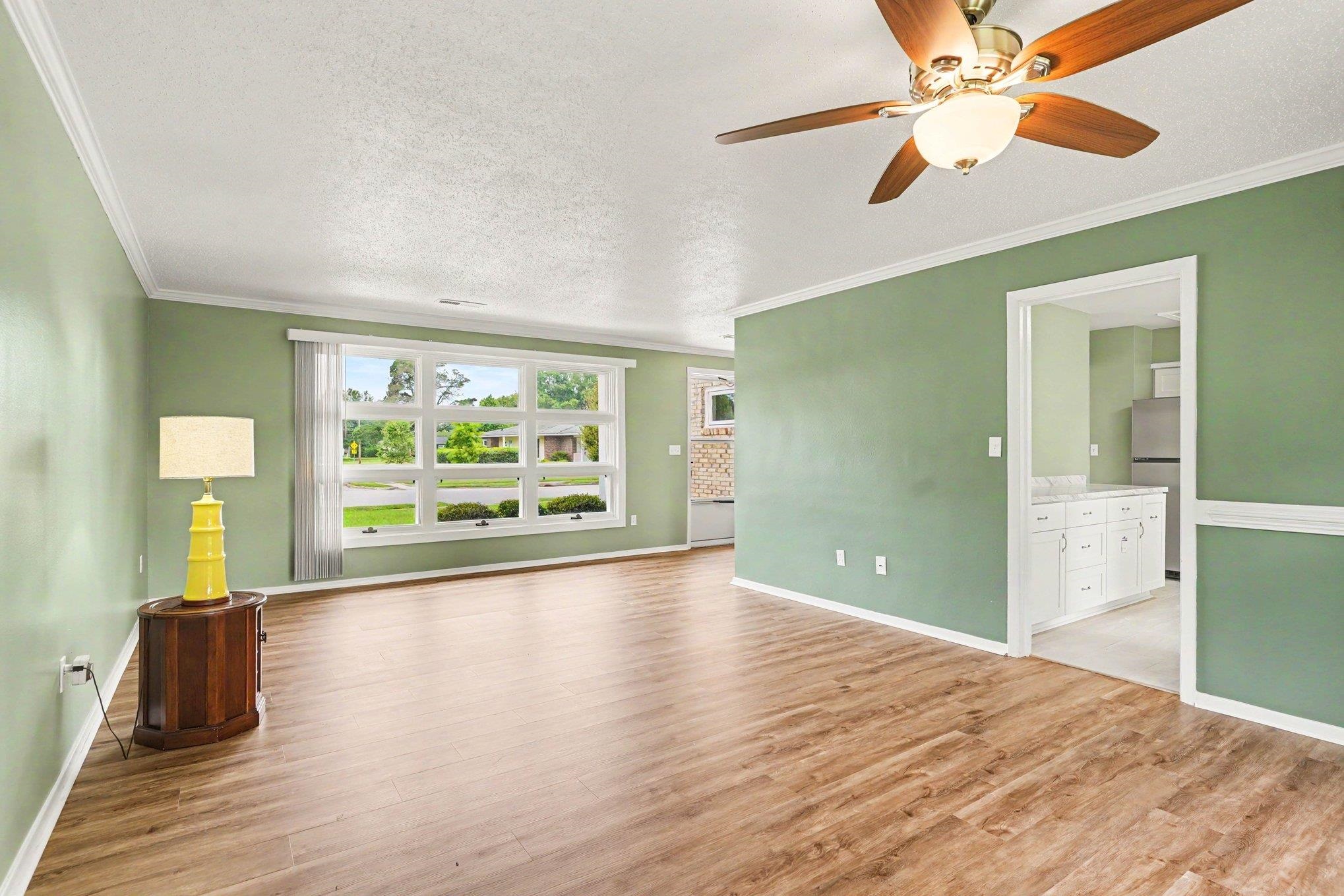 658 Mallard Lake Dr. Property Photo 7