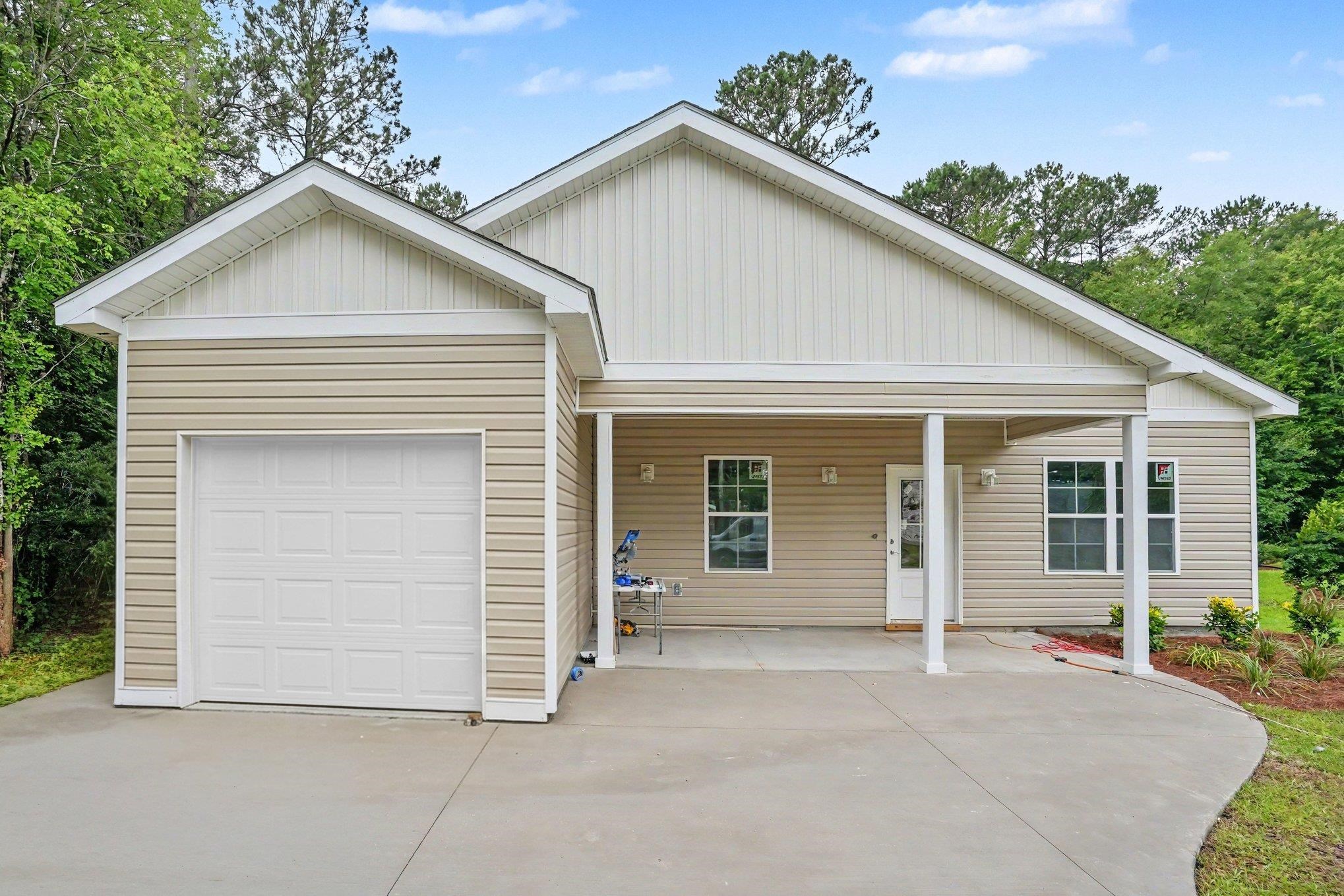 1251 Scenic Dr. Property Photo 1