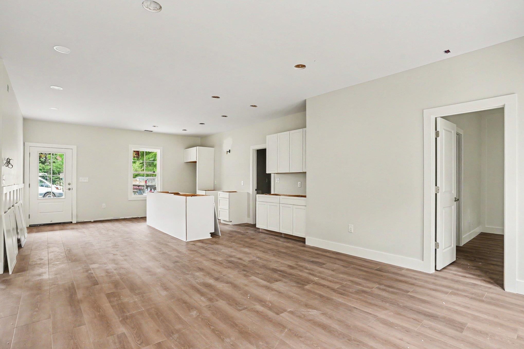 1251 Scenic Dr. Property Photo 6