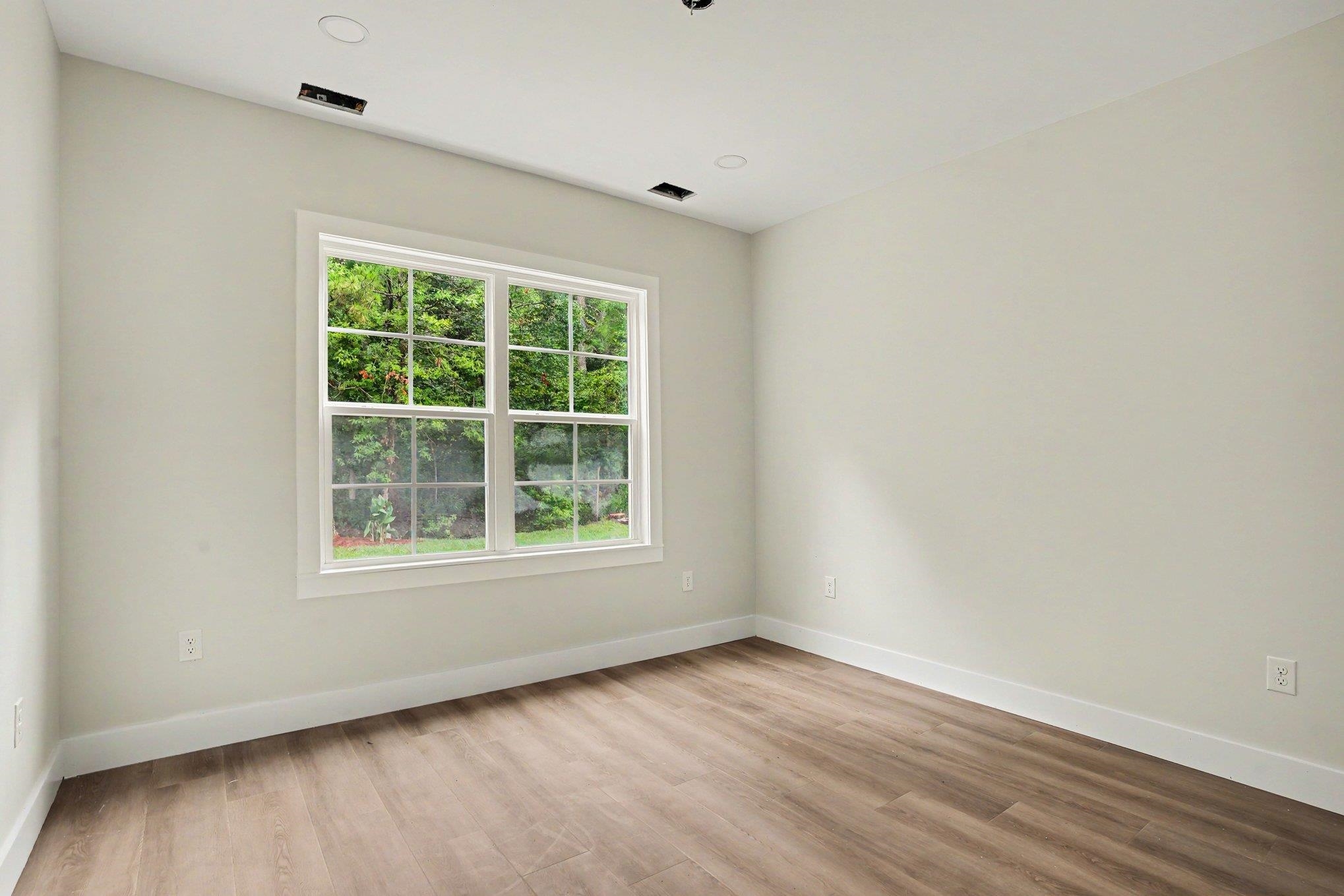 1251 Scenic Dr. Property Photo 12