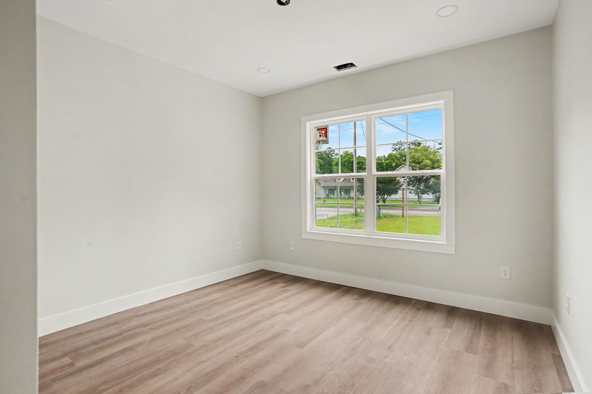 1251 Scenic Dr. Property Photo 14